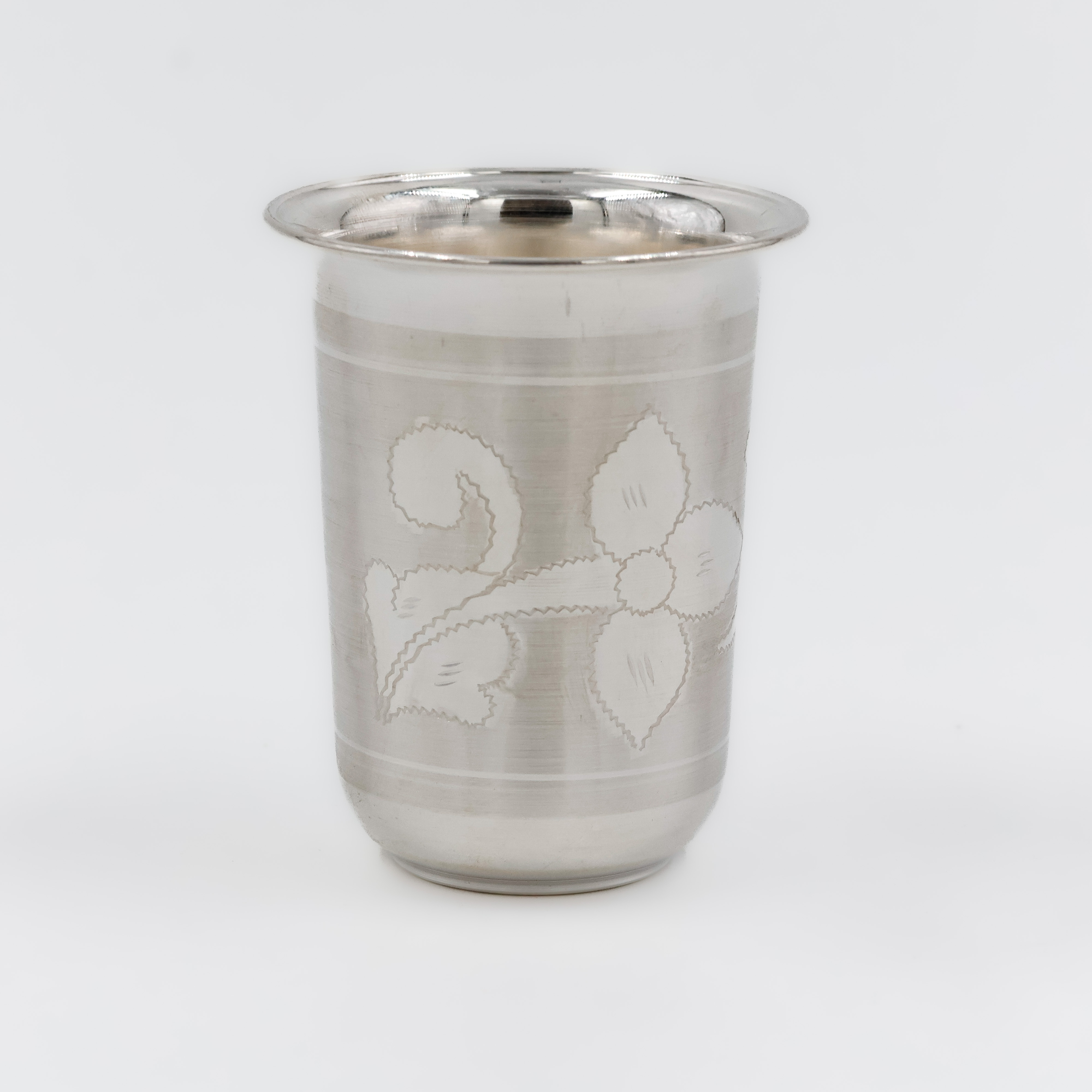 Floral Vines Silver Glass - 