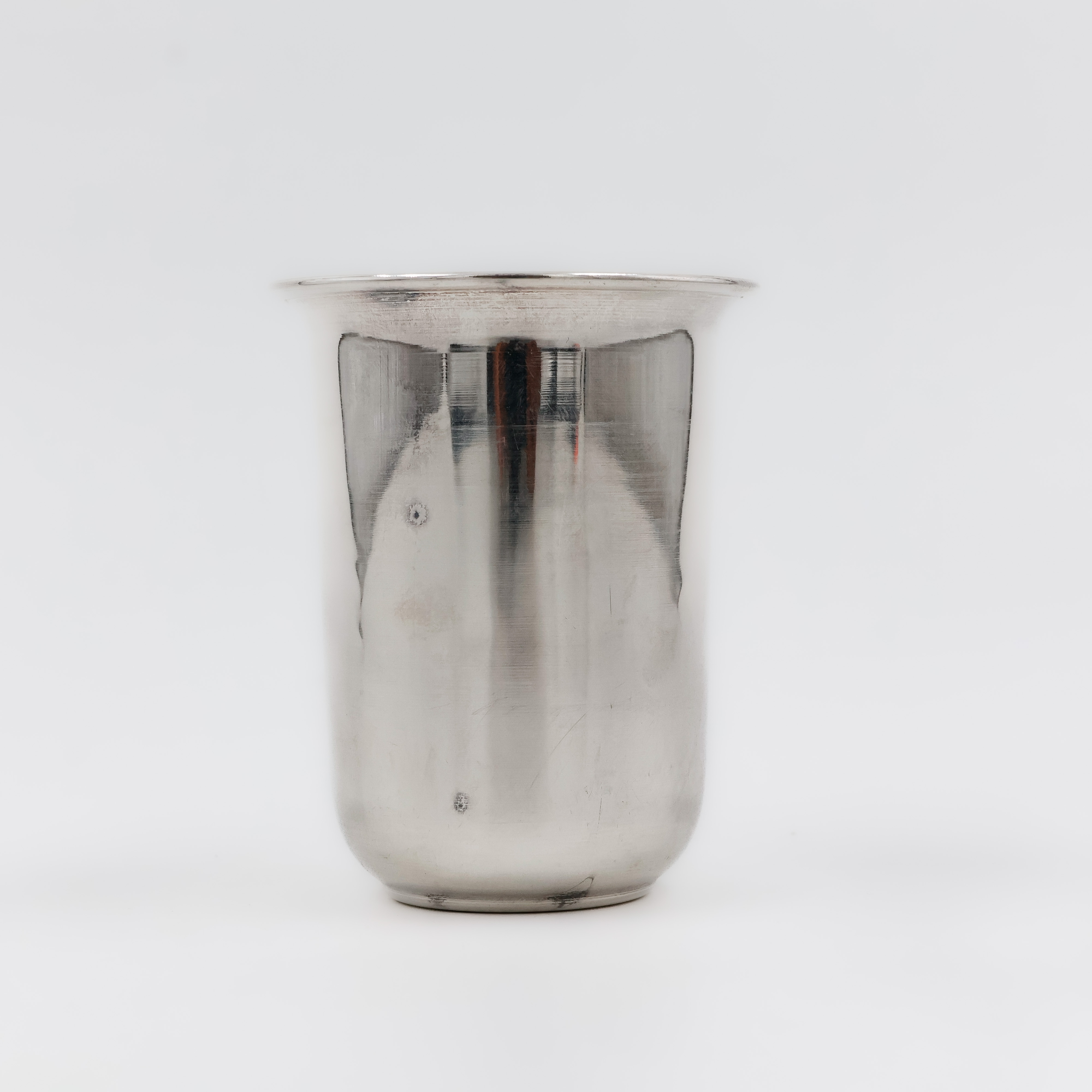Glossy Silver Glass - 