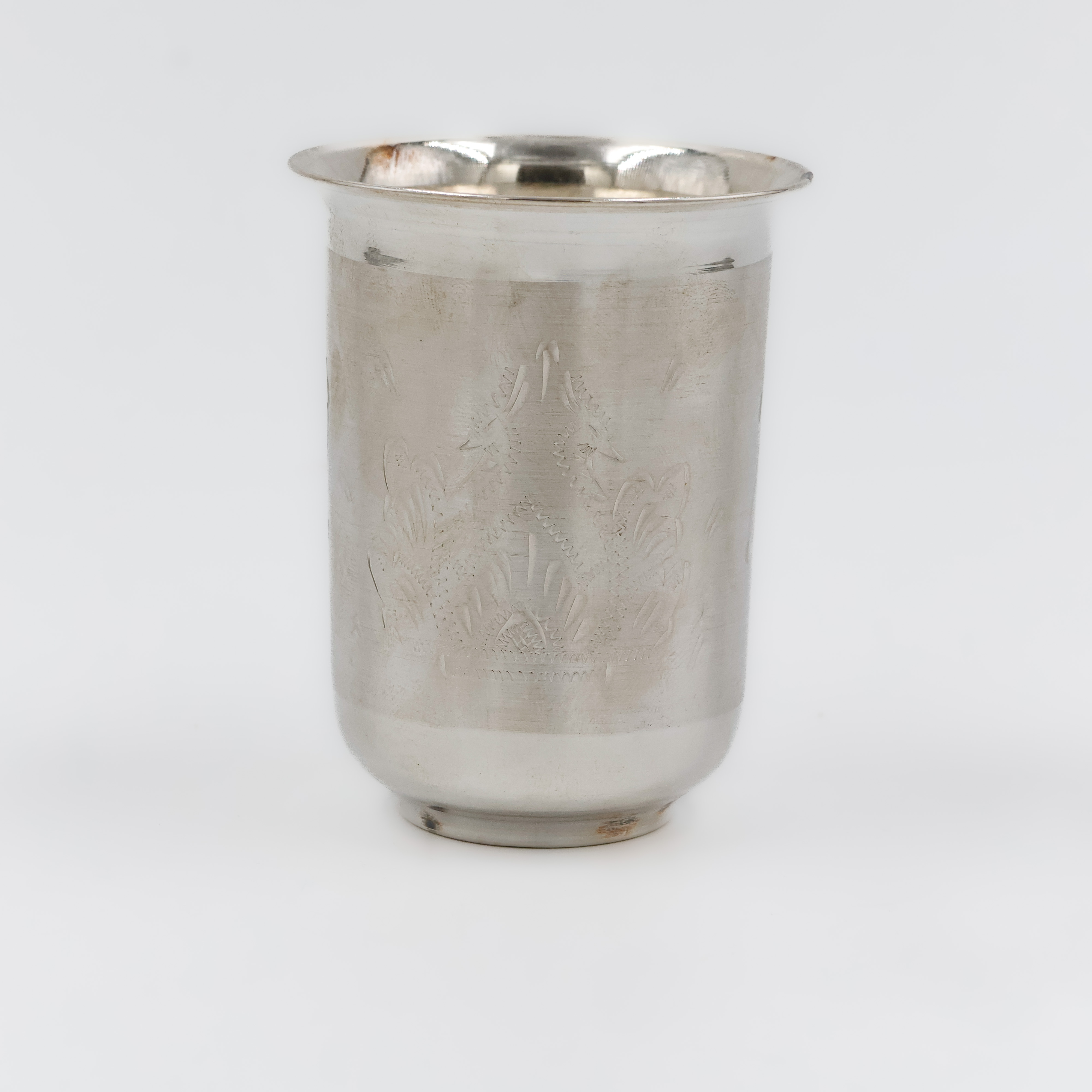 Engraved Classic Silver Glass - 