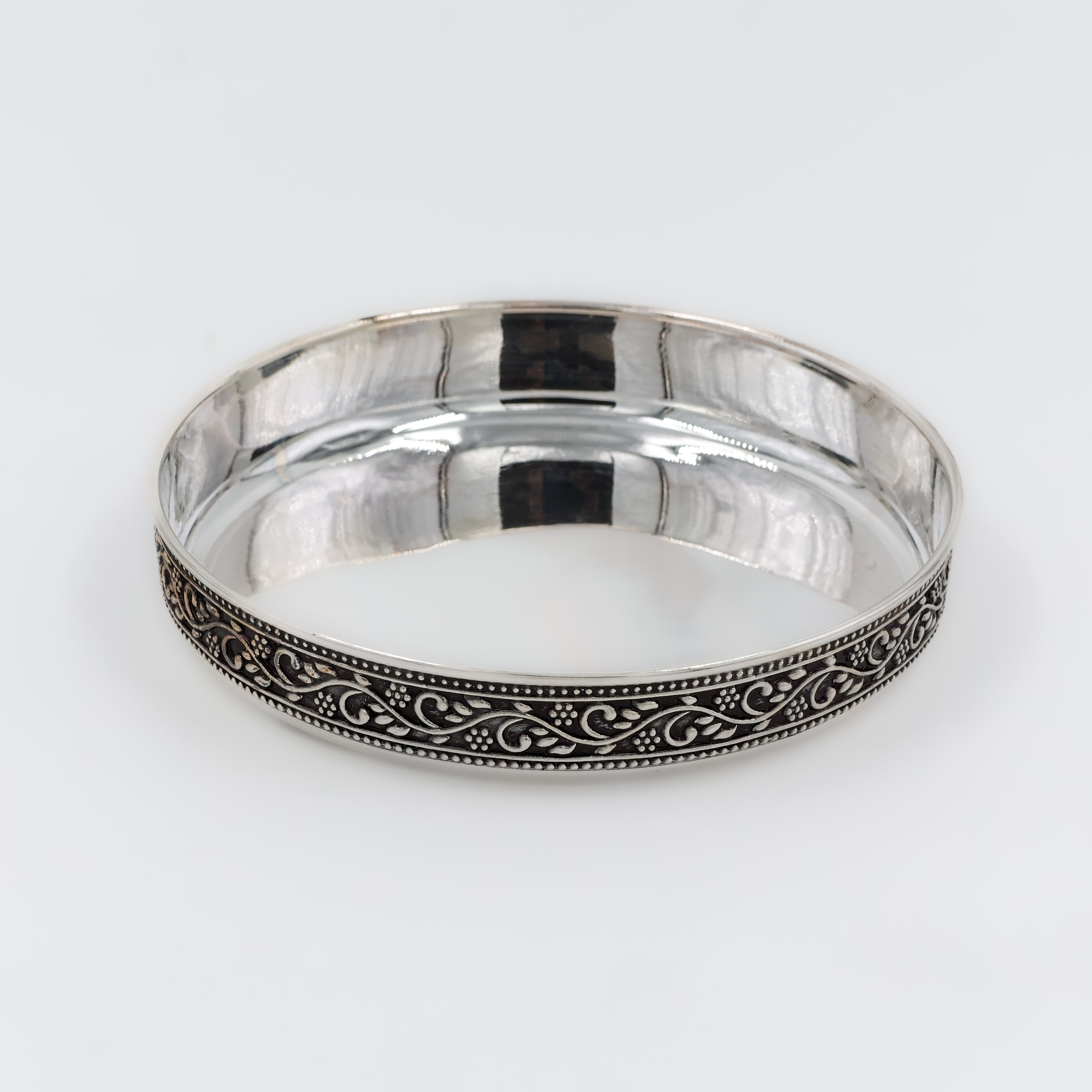 Ornate Edge Designer Silver Plate - 