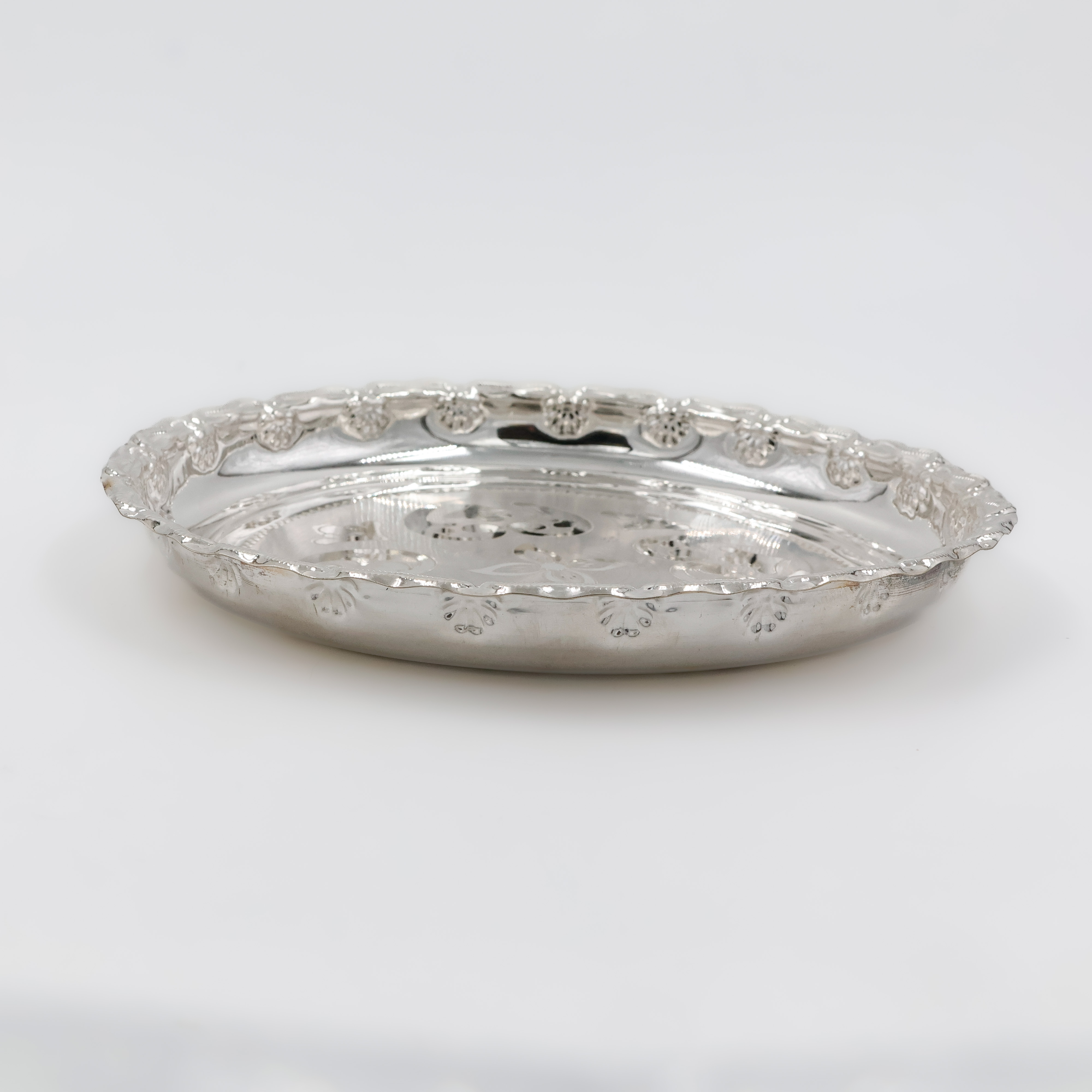 Hammered Texture Oval Silver Plate - 