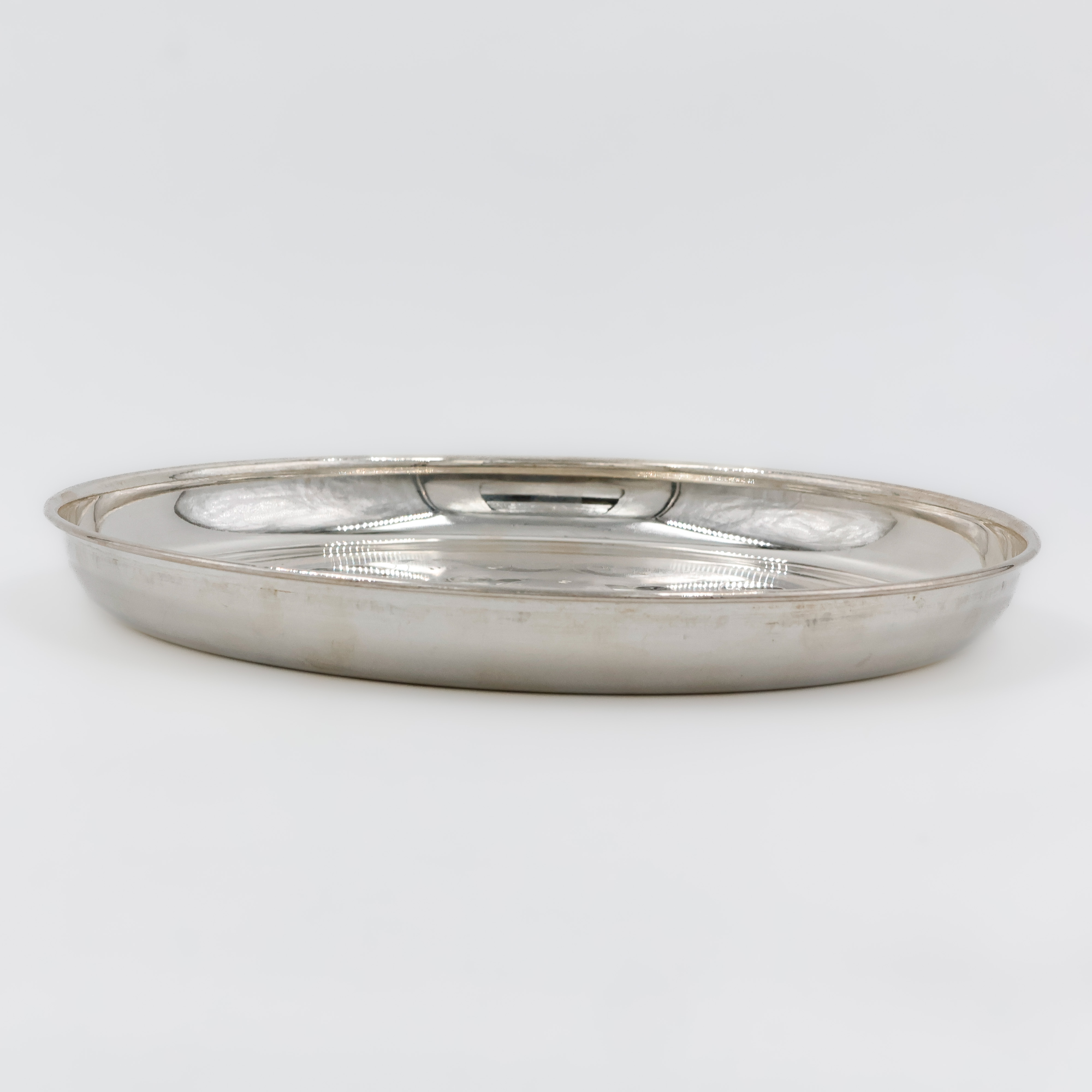 Minimalist Gloss Silver Plate - 