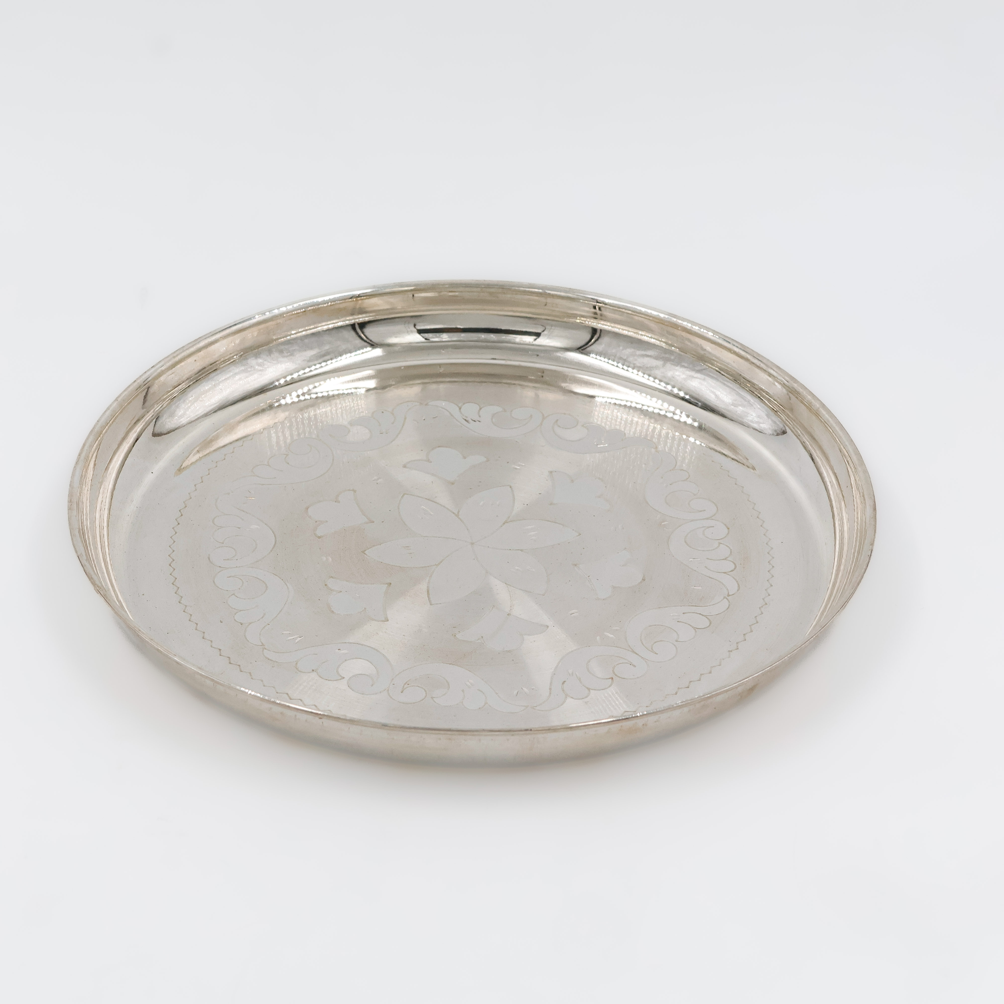 Star Engraved Silver Plate - 
