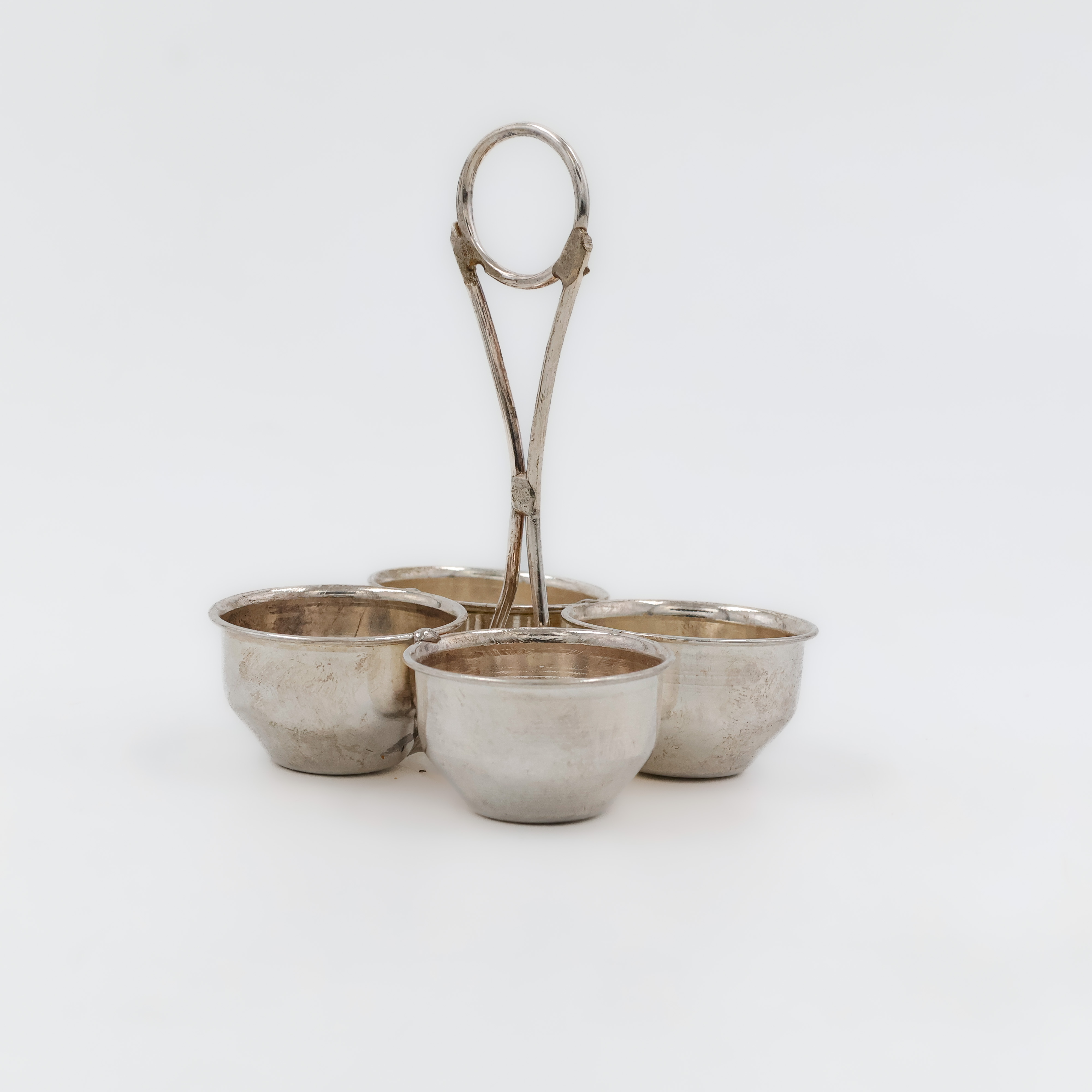 Lustrous Silver Chopra Stand - 