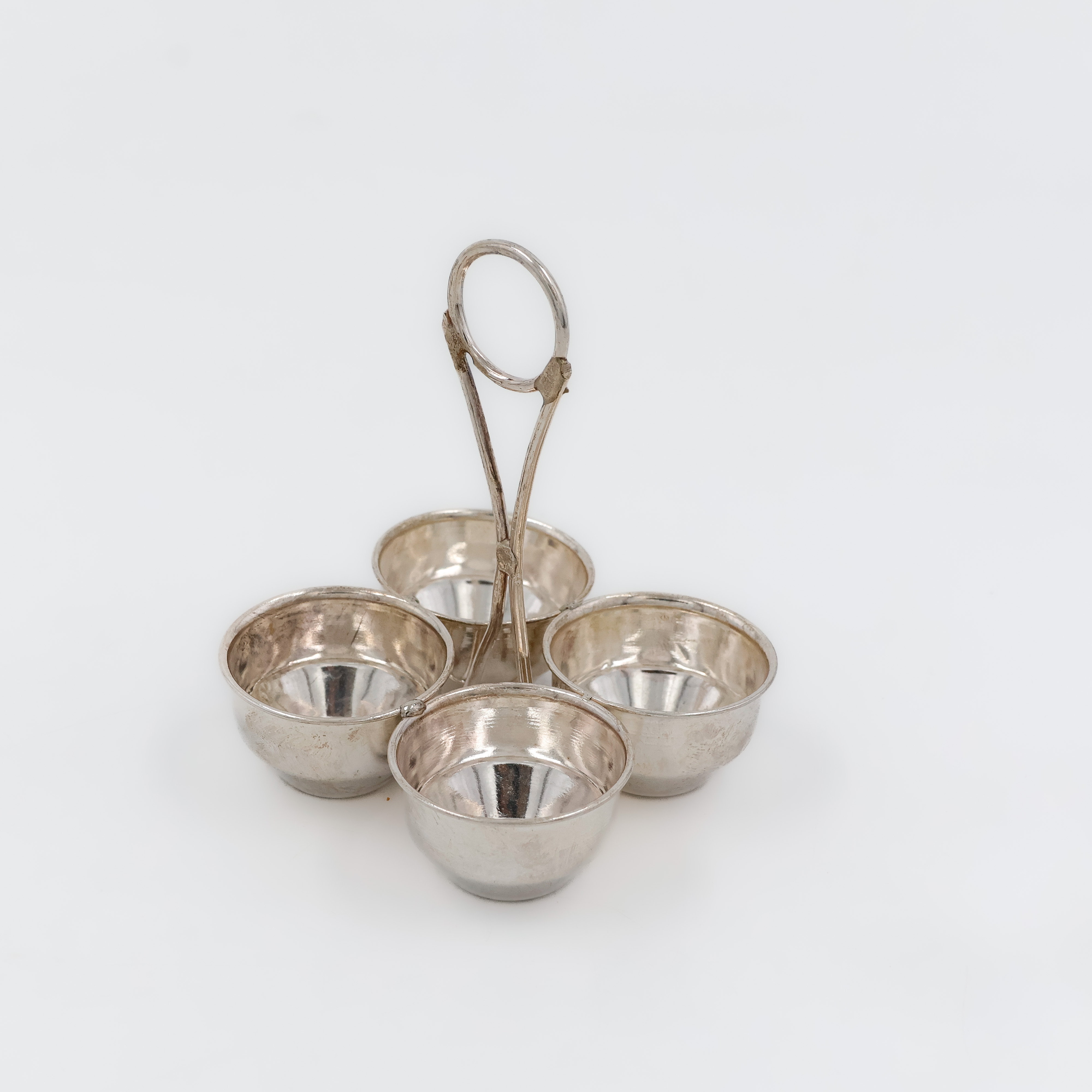 Lustrous Silver Chopra Stand - 
