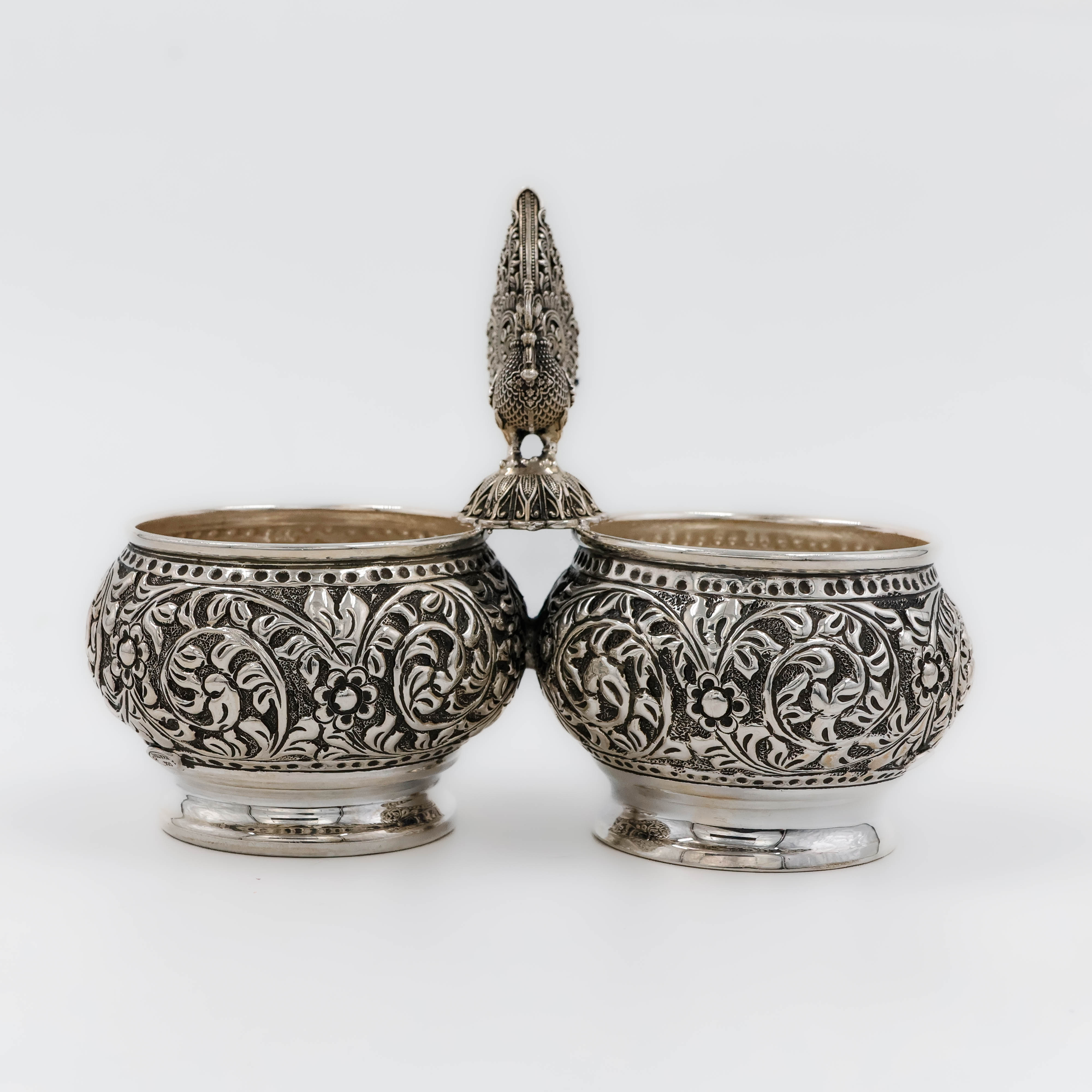 Antique-Finish Silver Chopra - 