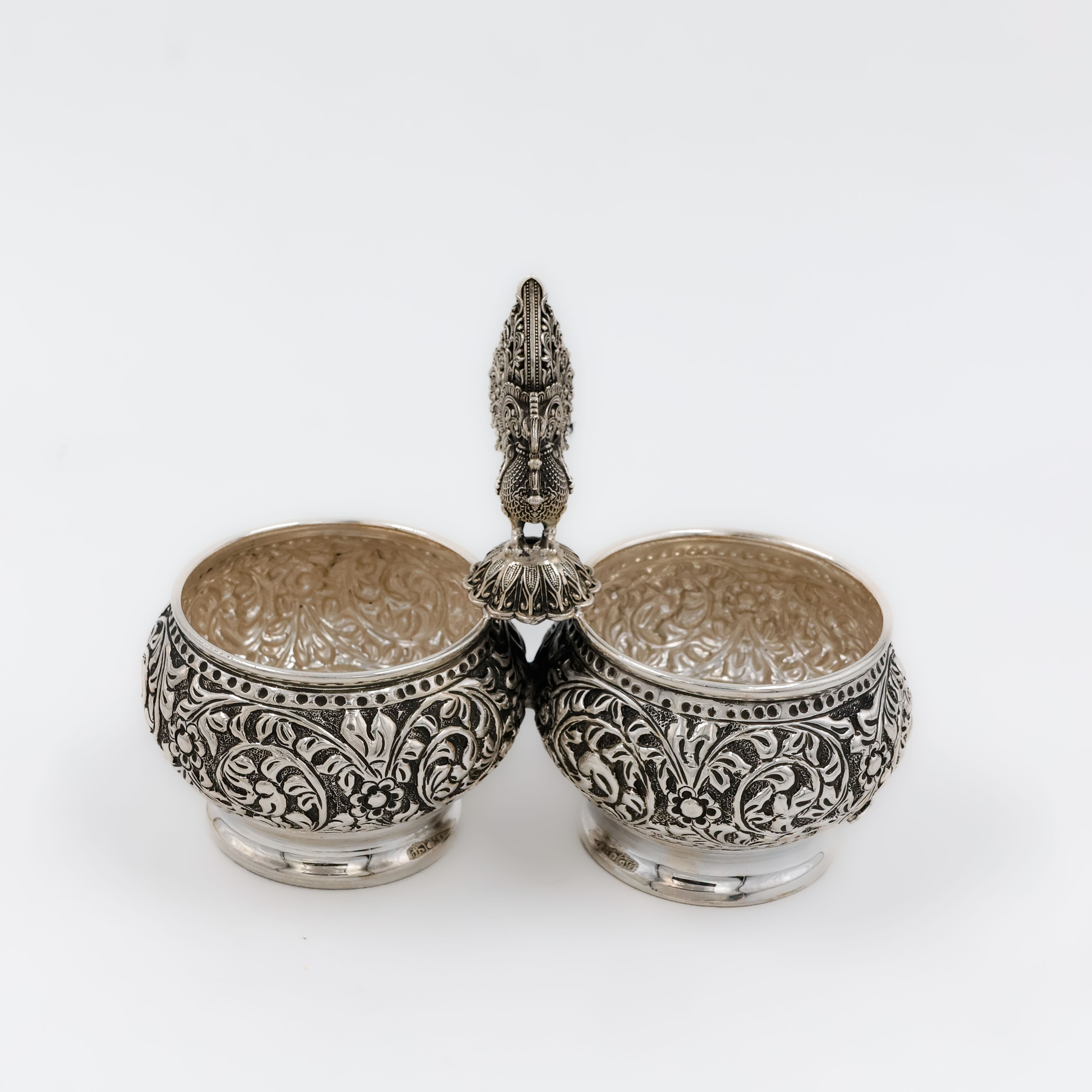 Antique-Finish Silver Chopra - 