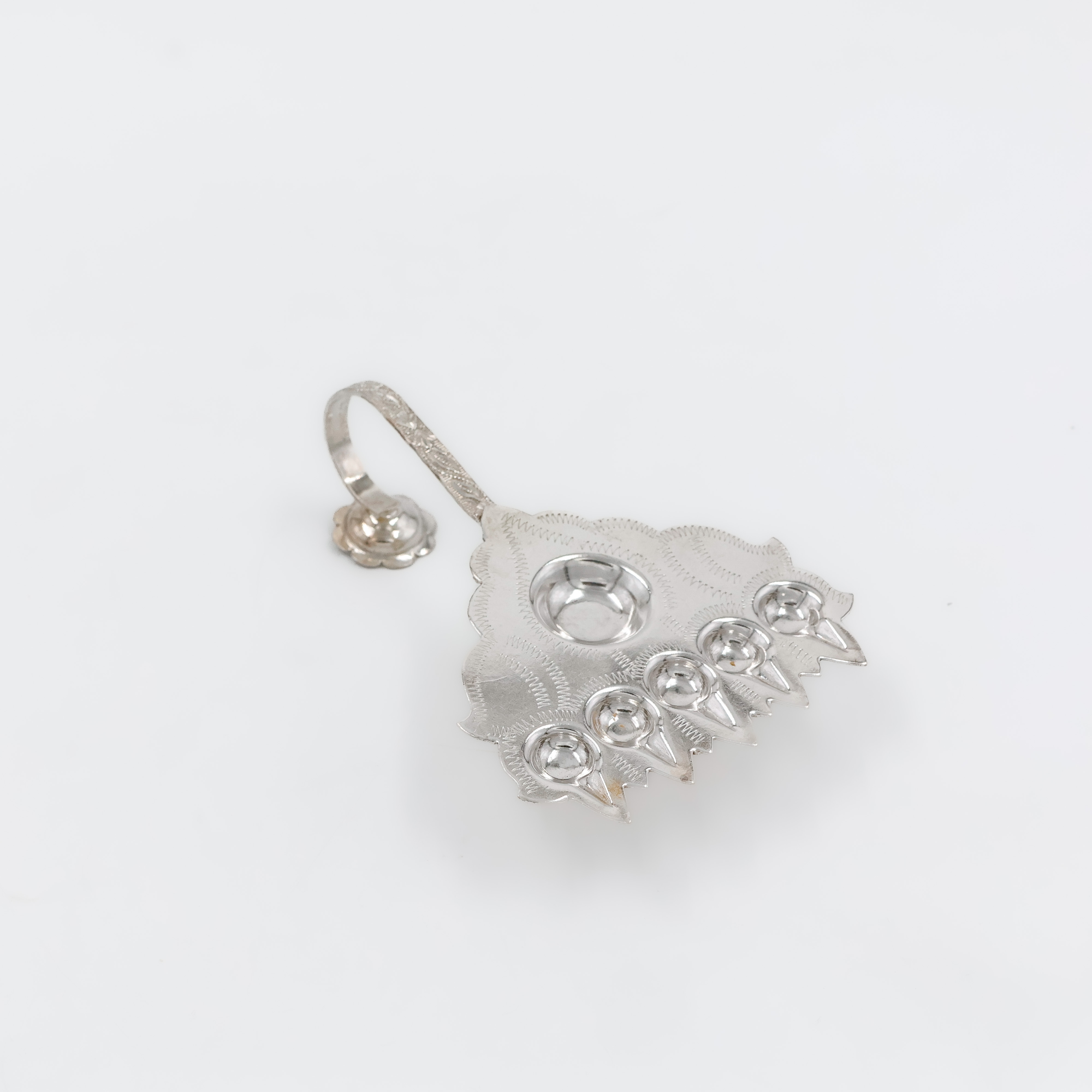 Sturdy Base Silver Diya - 