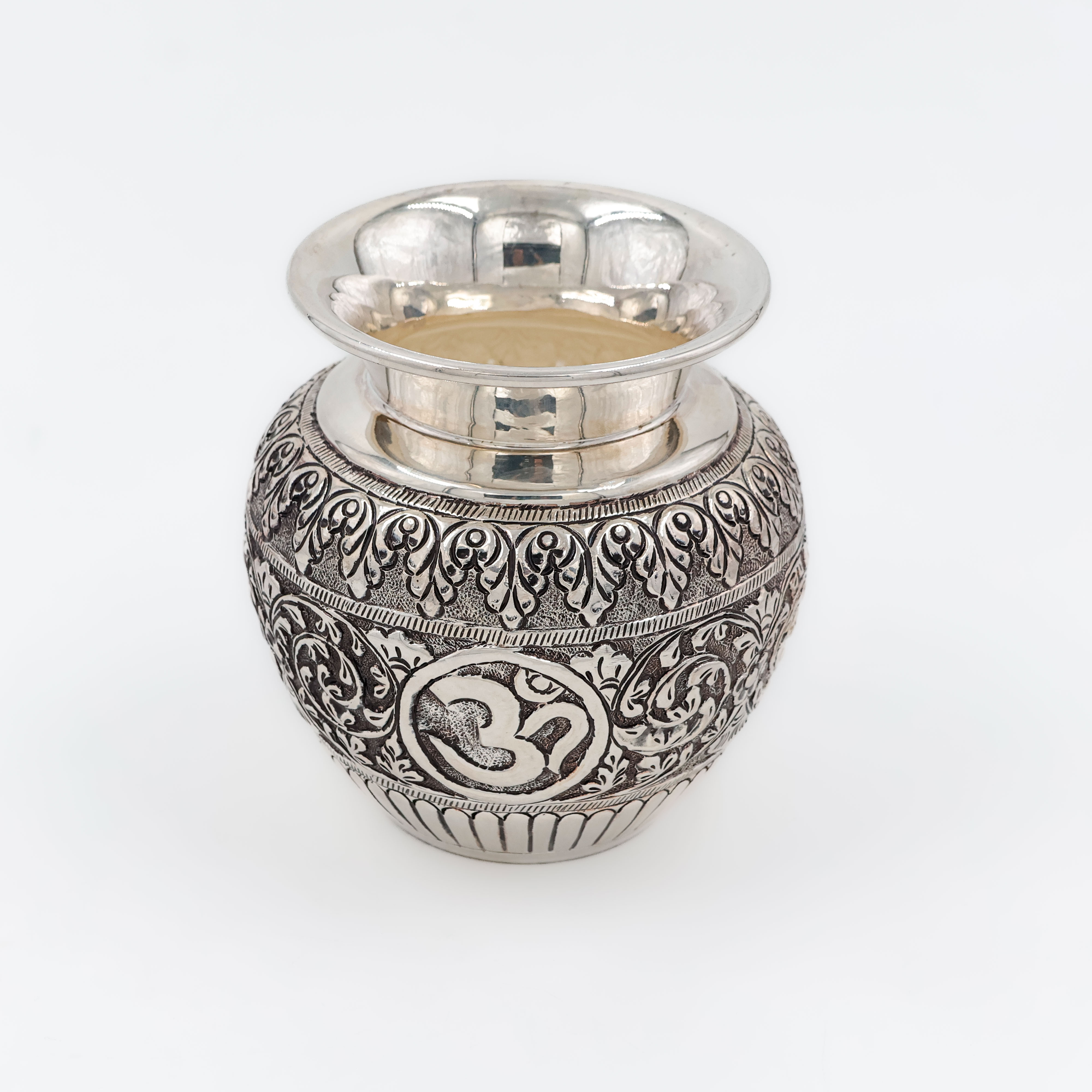 Om Design Silver Lota - 
