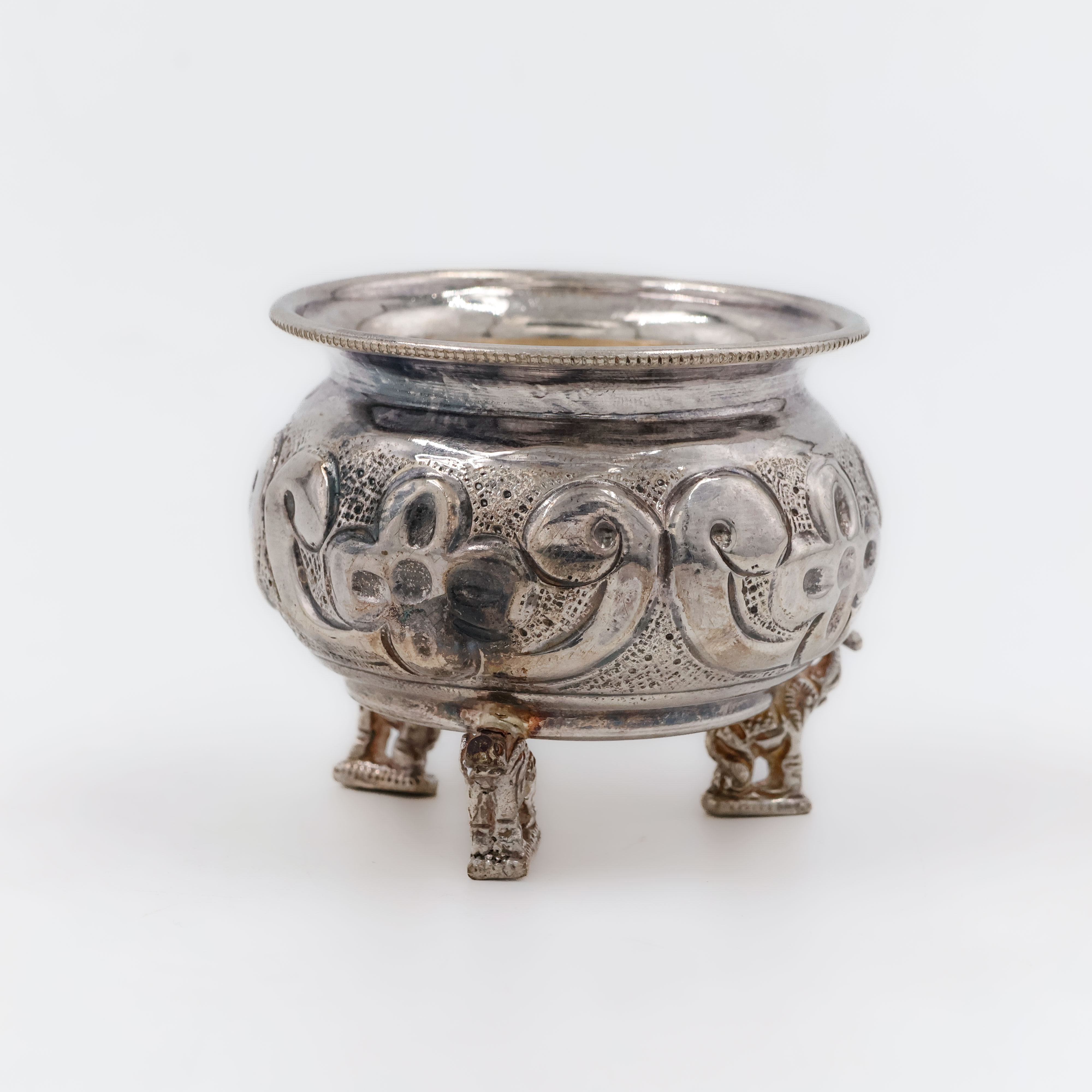 Classic Pedestal Silver Basket - 