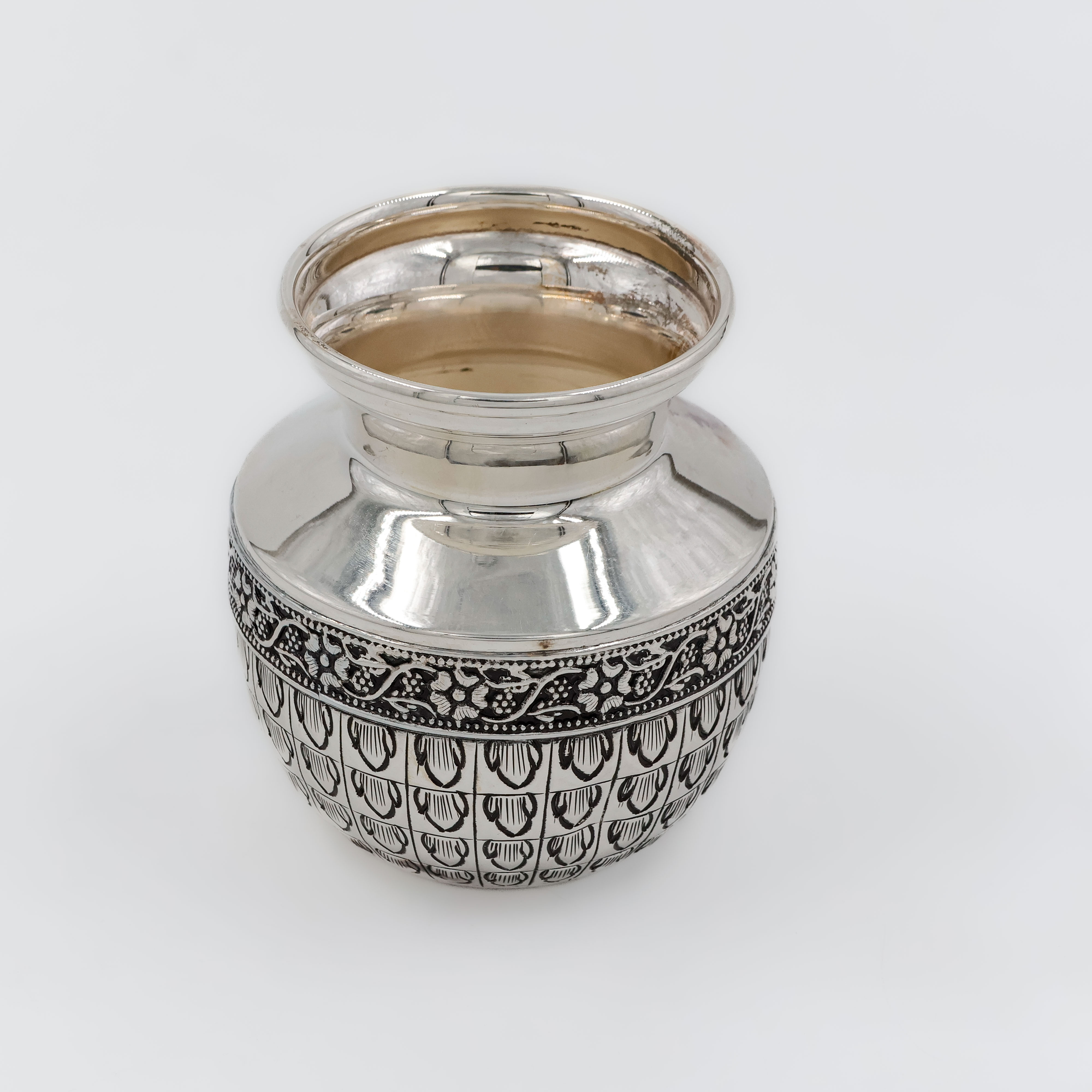 Traditional Designer Silver Kalash - 