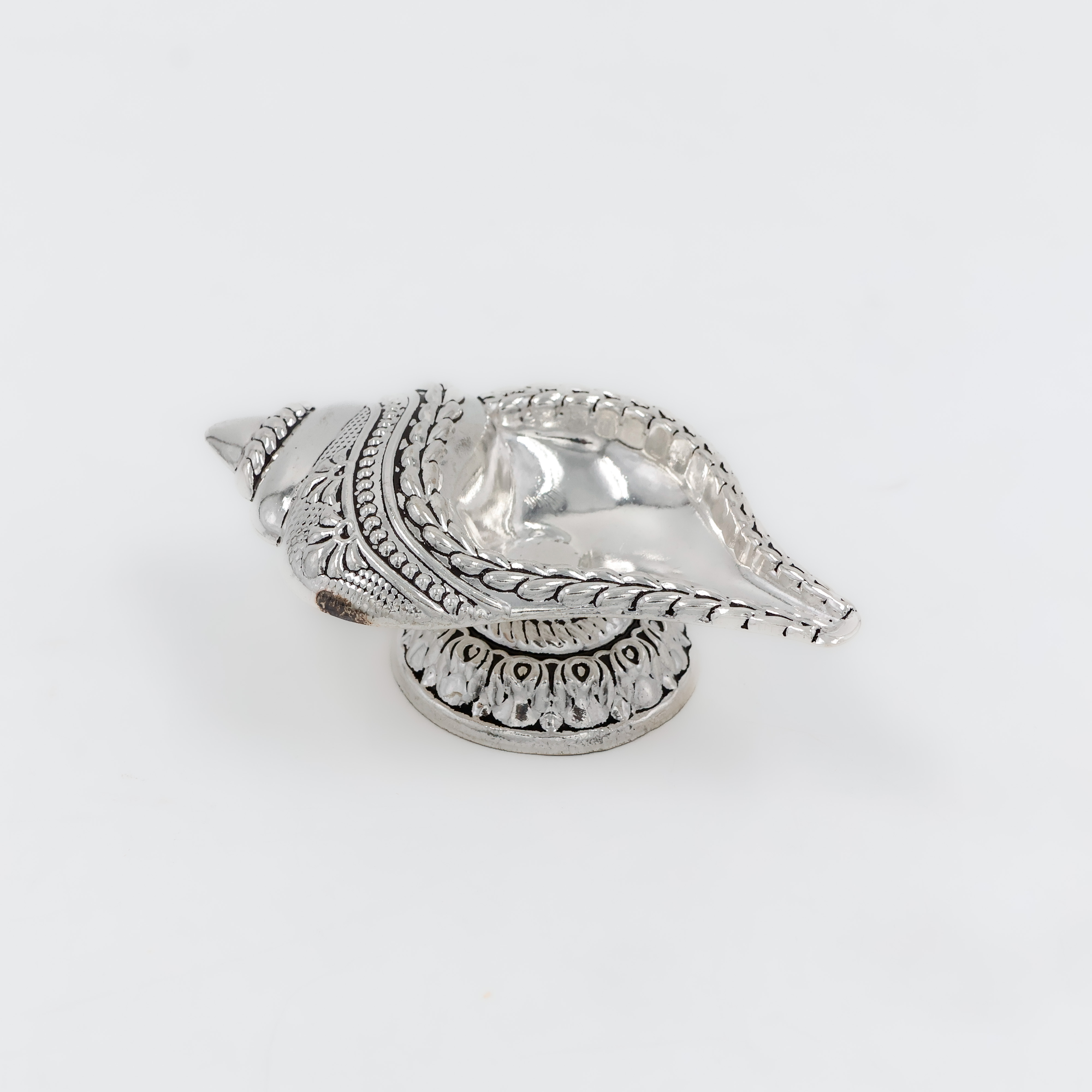 Diyas 20 - Silver Articles