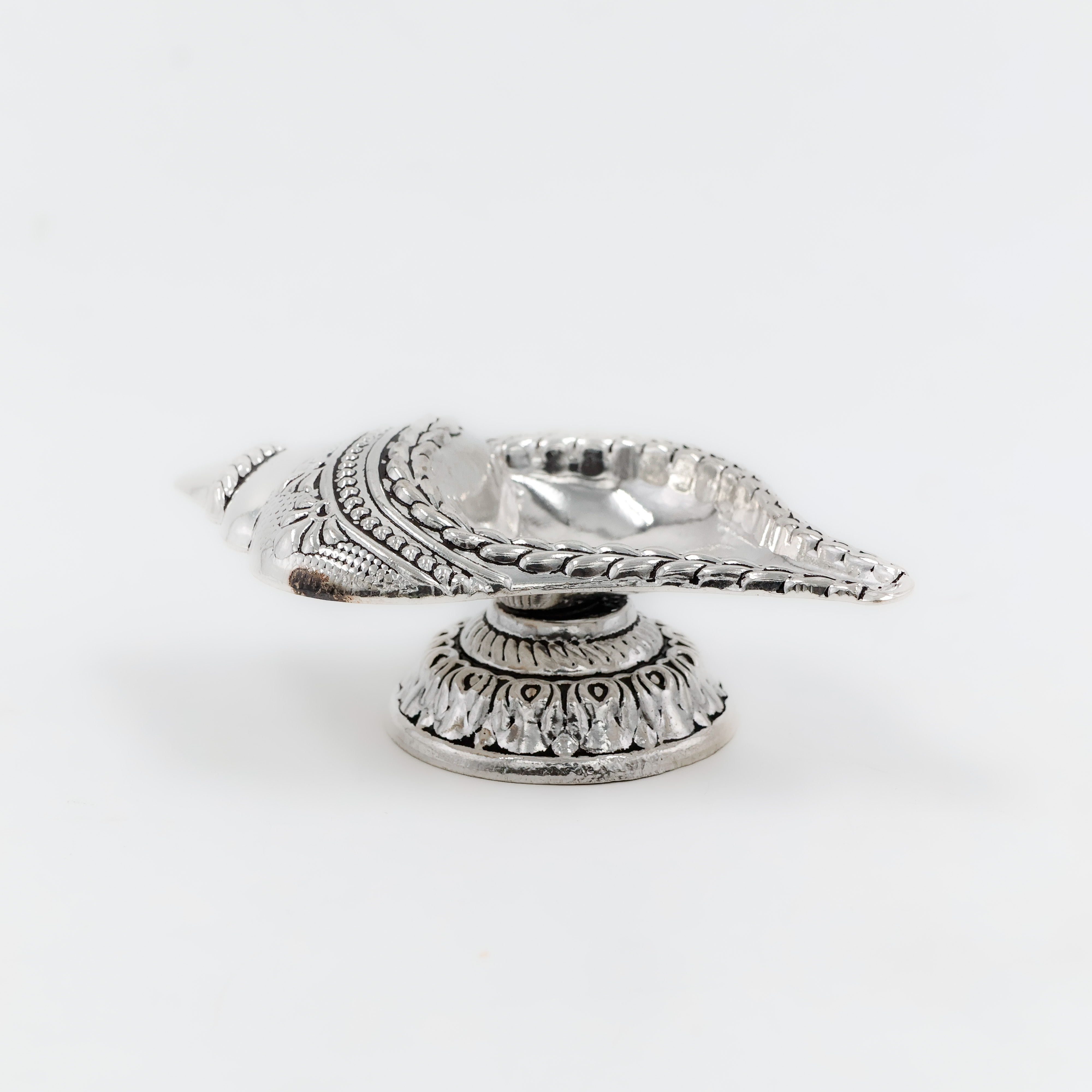 Diyas 20 - Silver Articles
