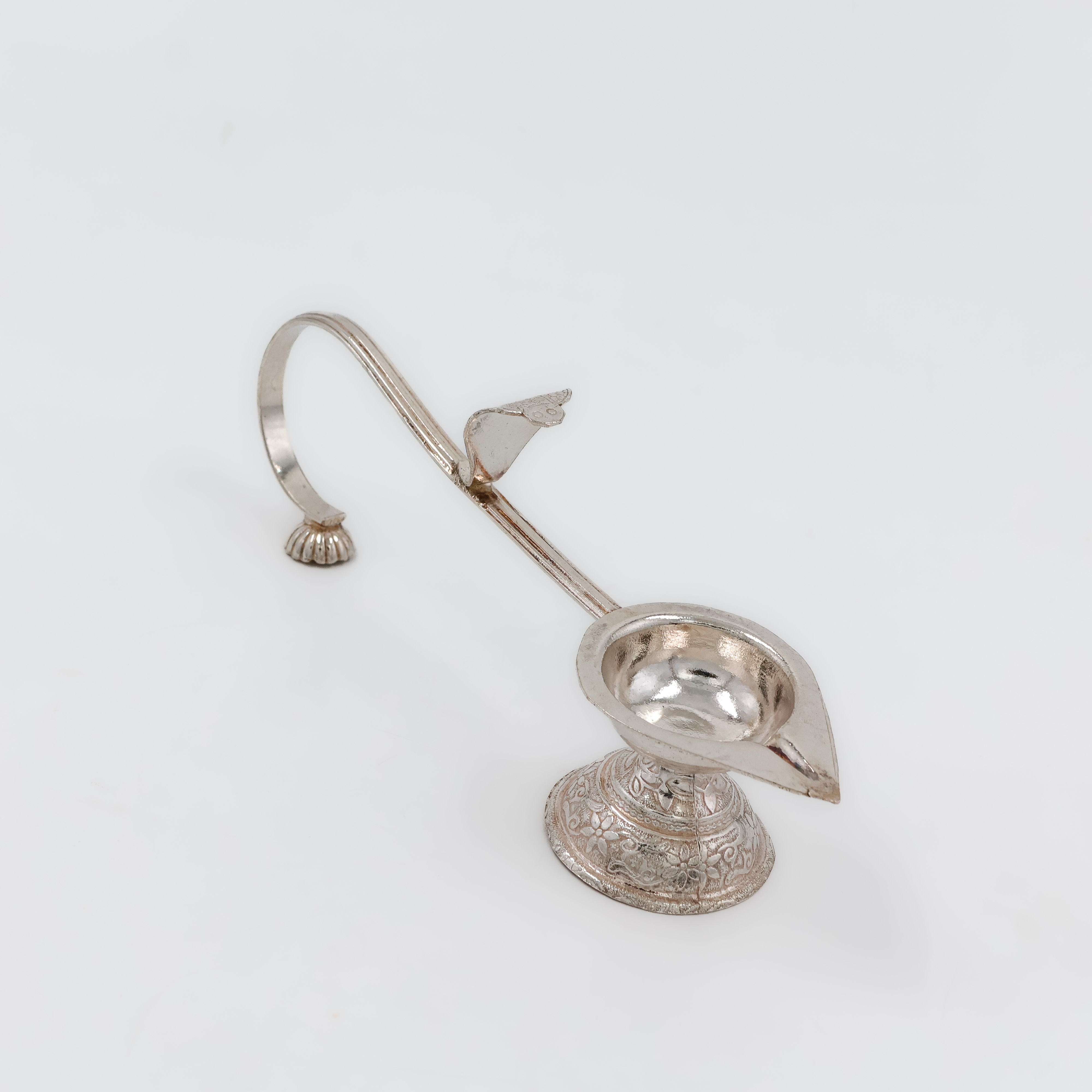 Diyas 23 - Silver Articles