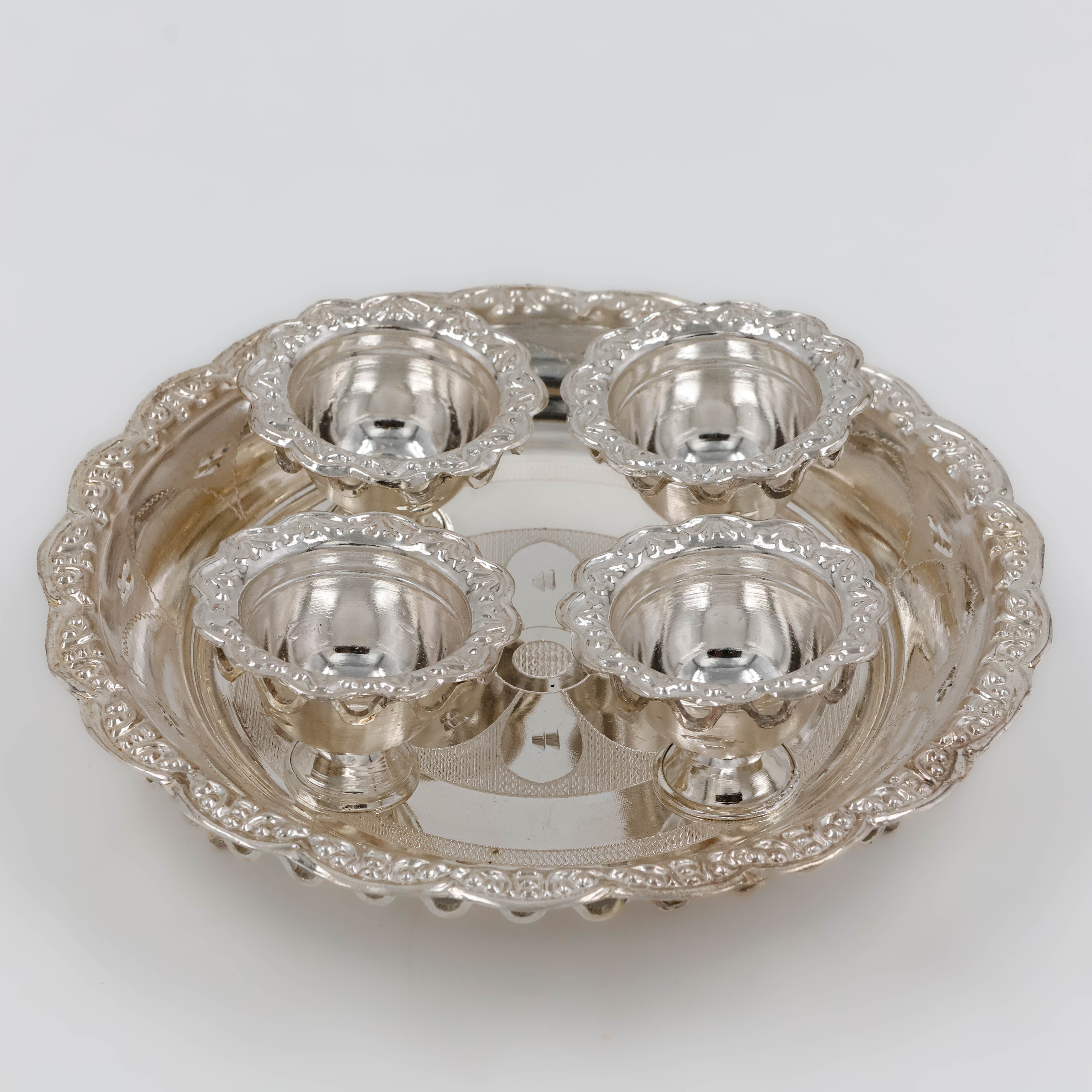 Diyas 30 - Silver Articles