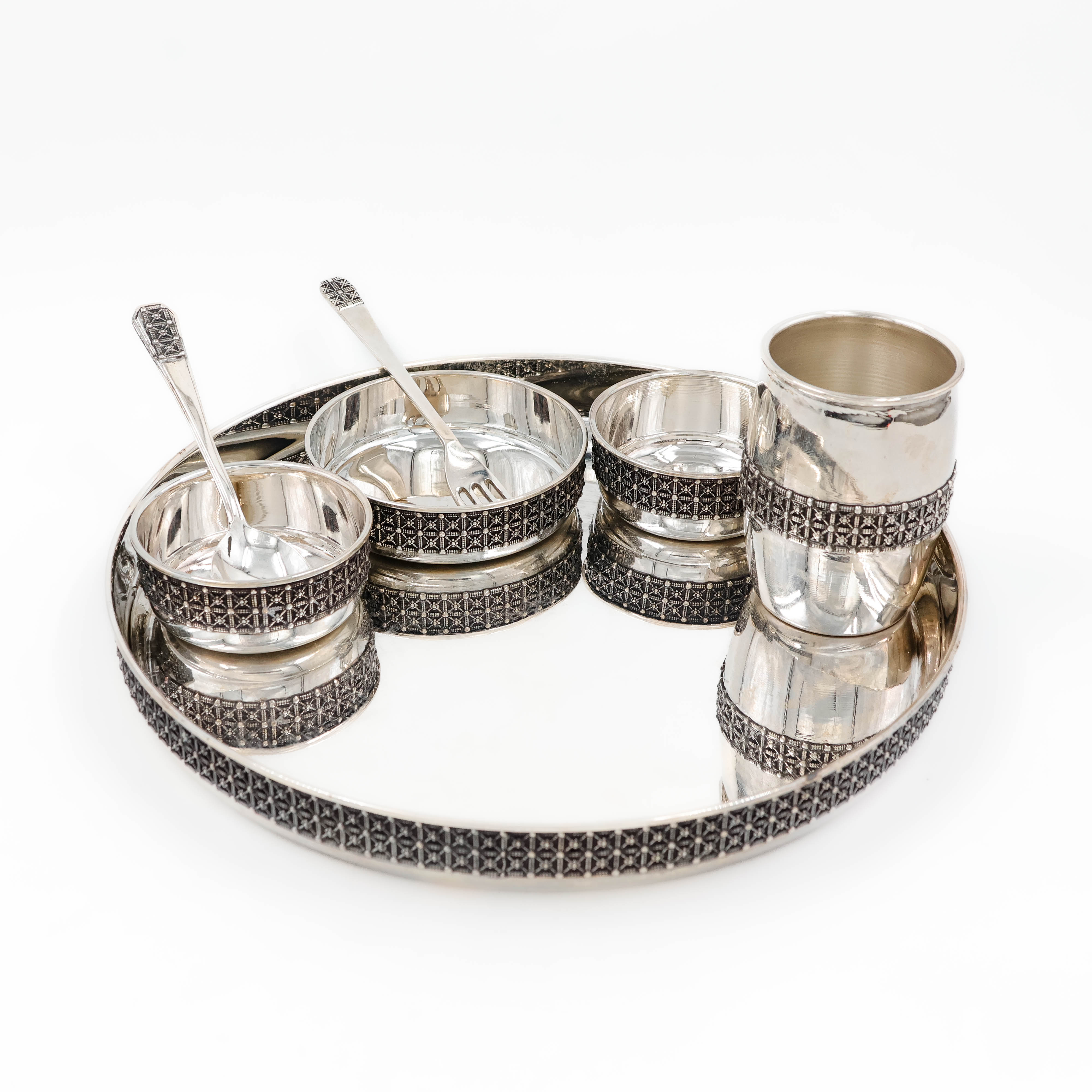 Dinner Set 2 - Silver Articles