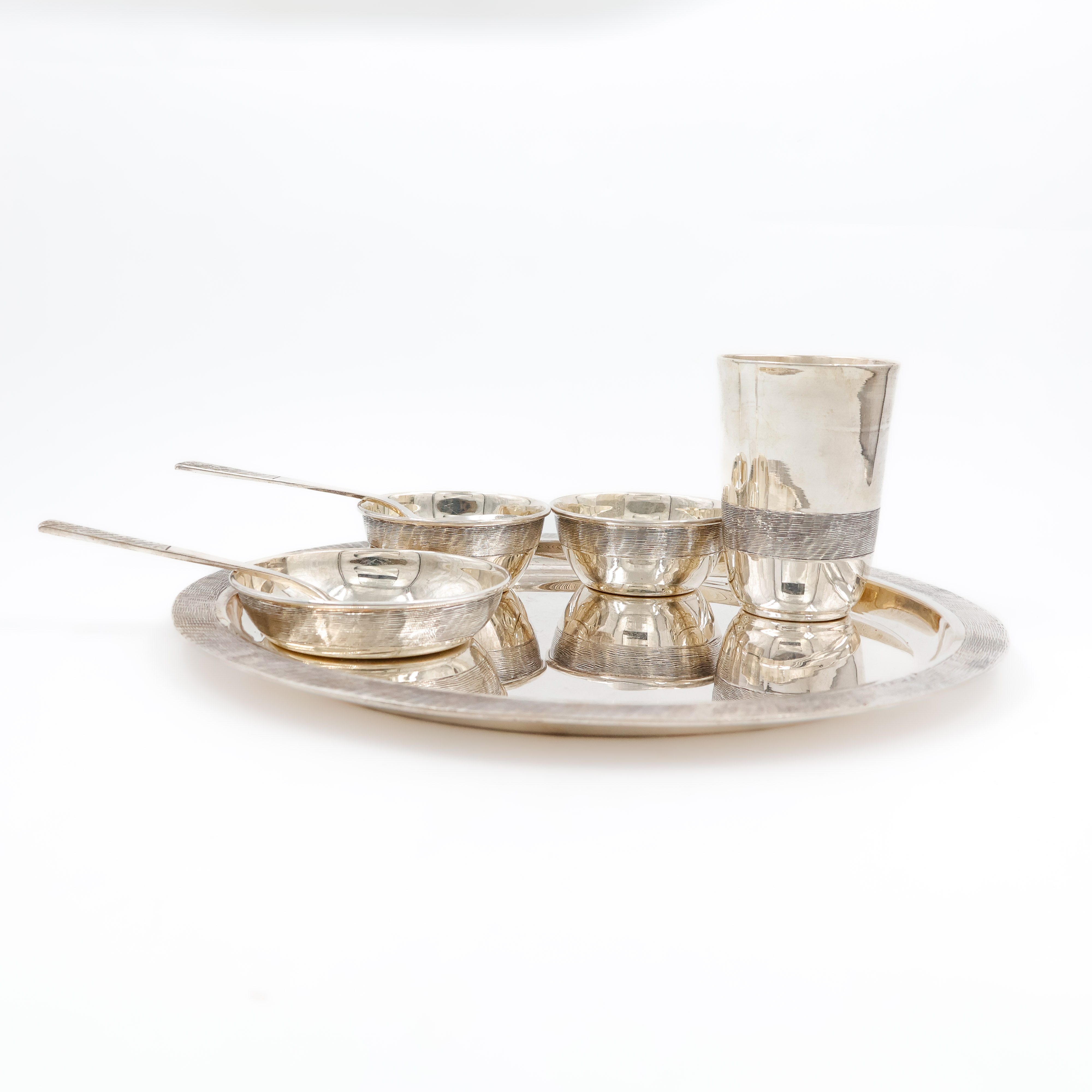 Dinner Set 4 - Silver Articles