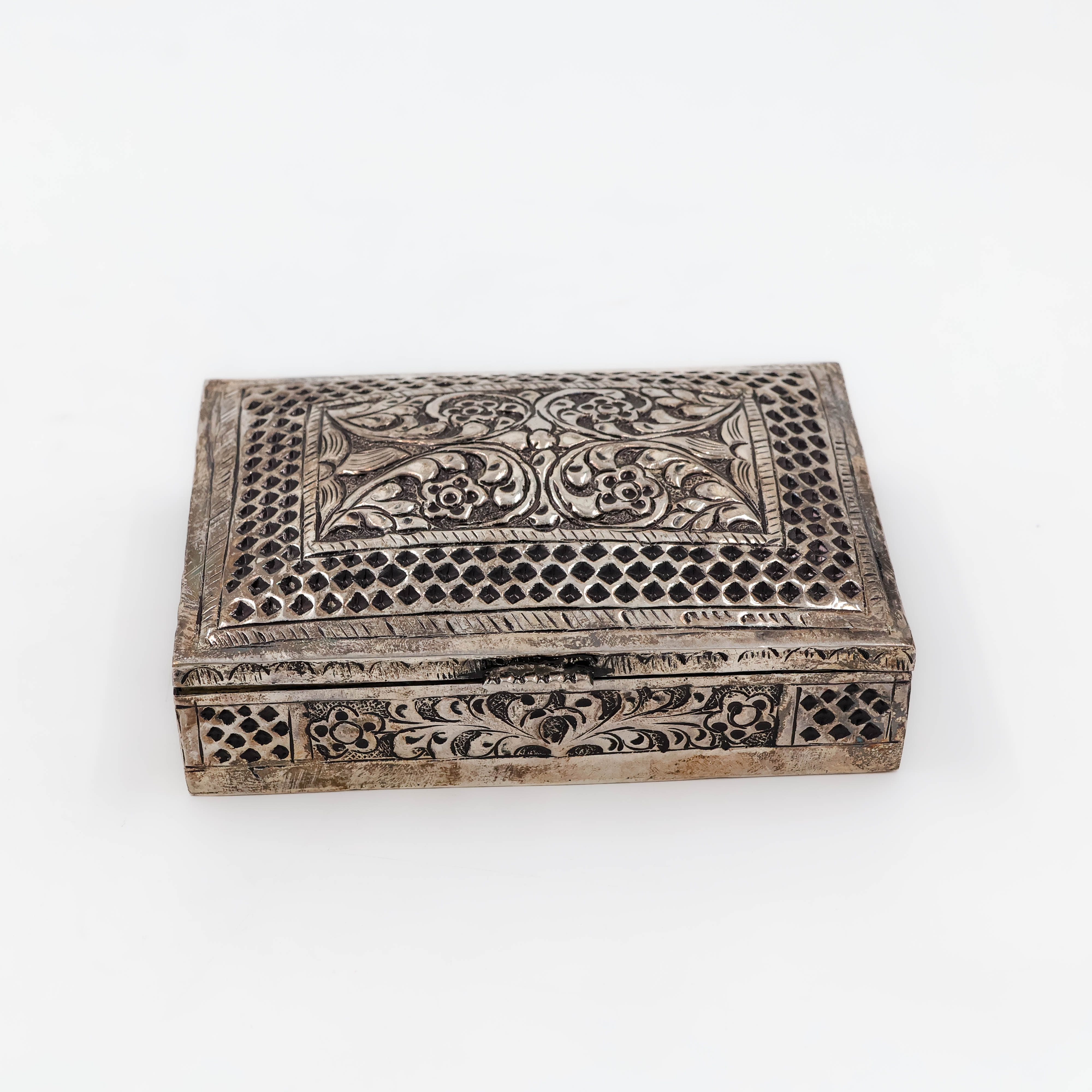Silver Dry Fruit Box - Silver Articles