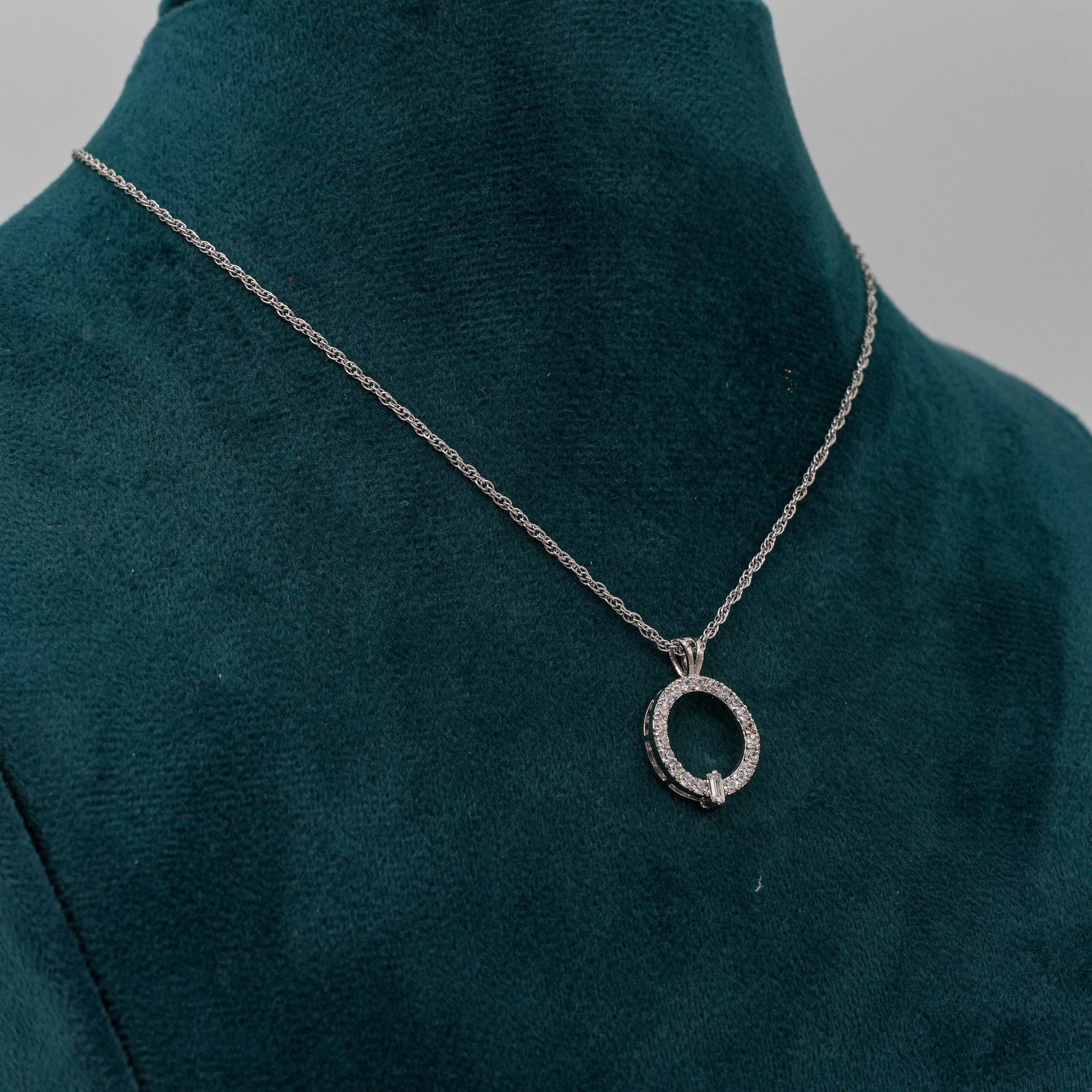 Pendant with Chains