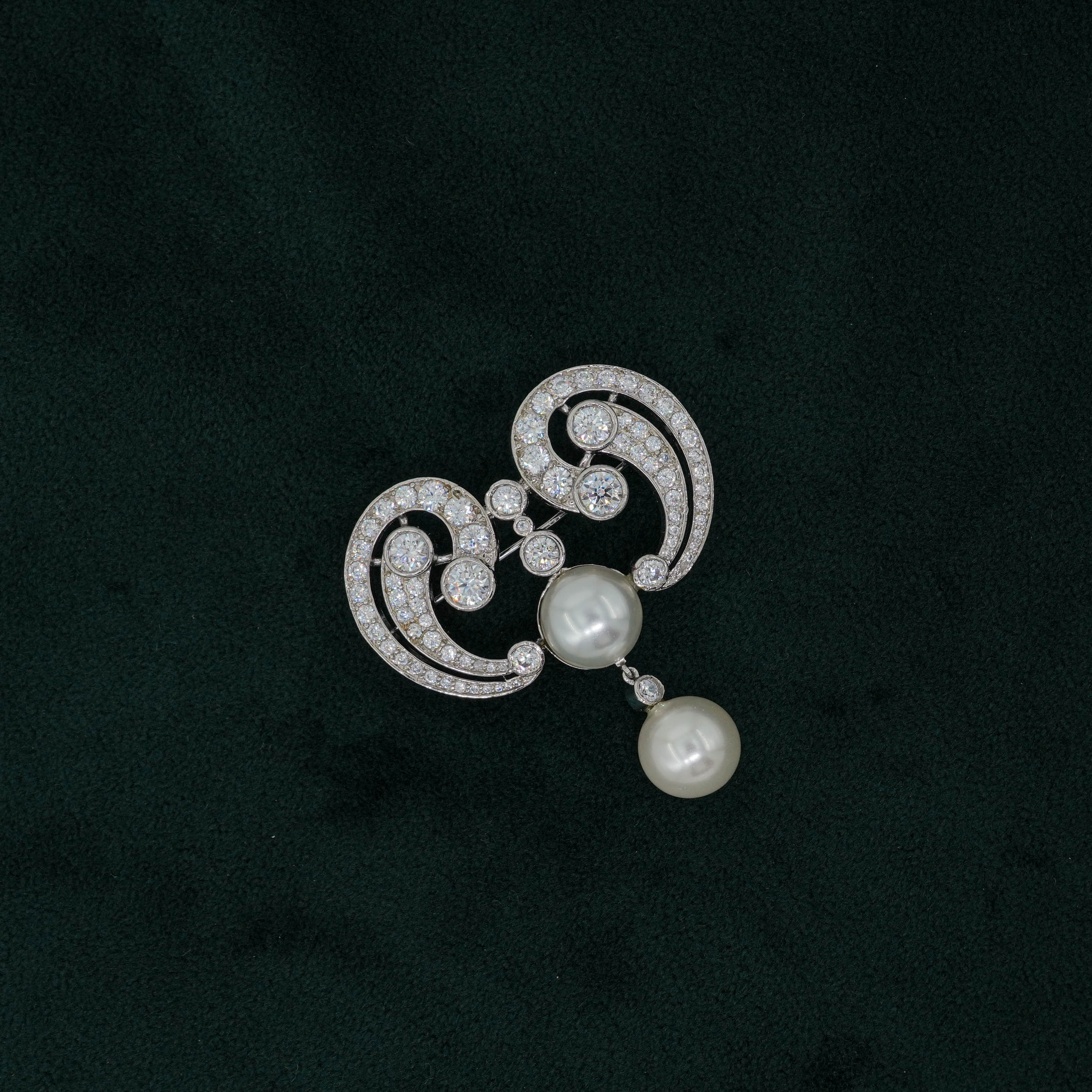 Tulasii - The Concept Jewelry - Silver Pearl Brooch