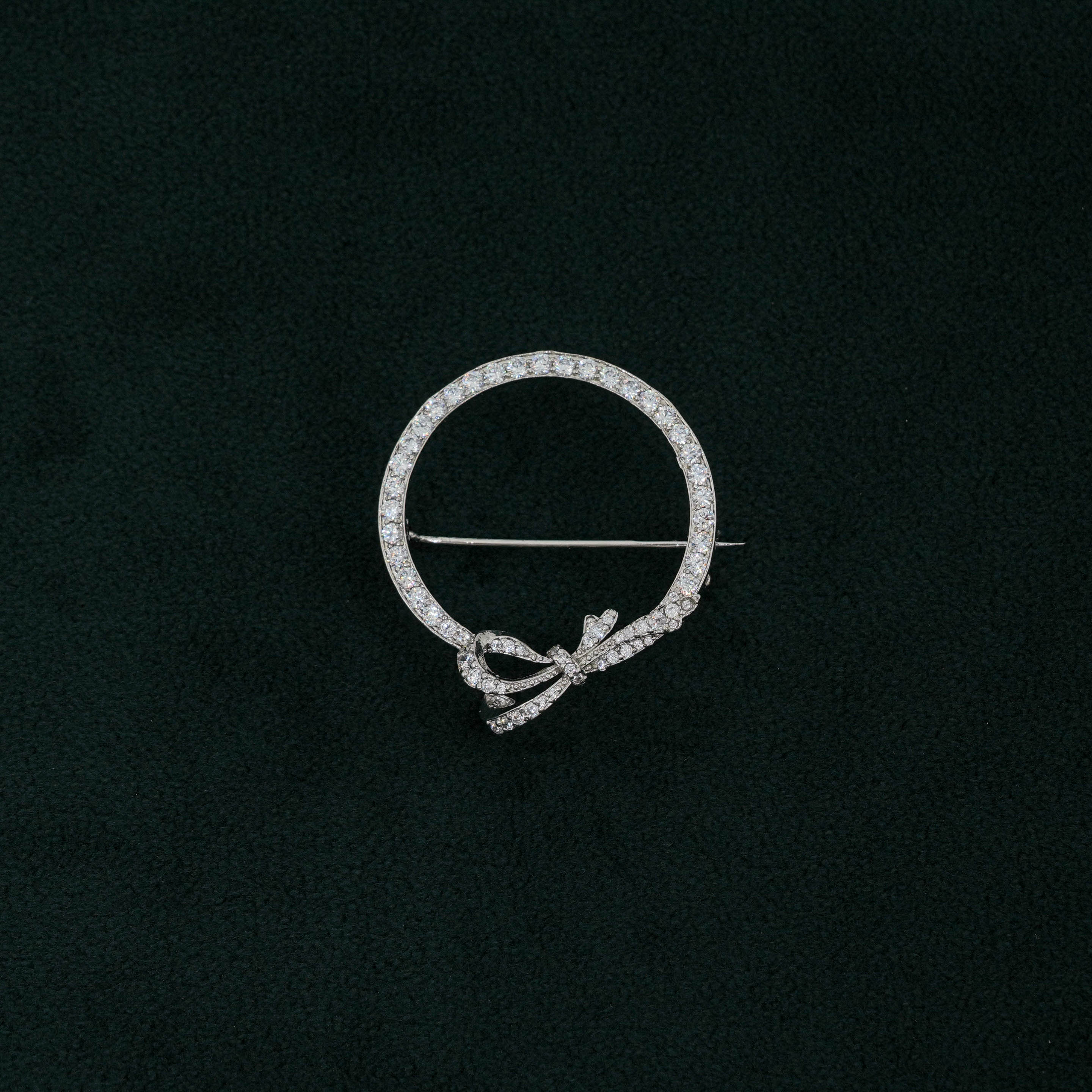 Tulasii - The Concept Jewelry - Silver Bow Brooch