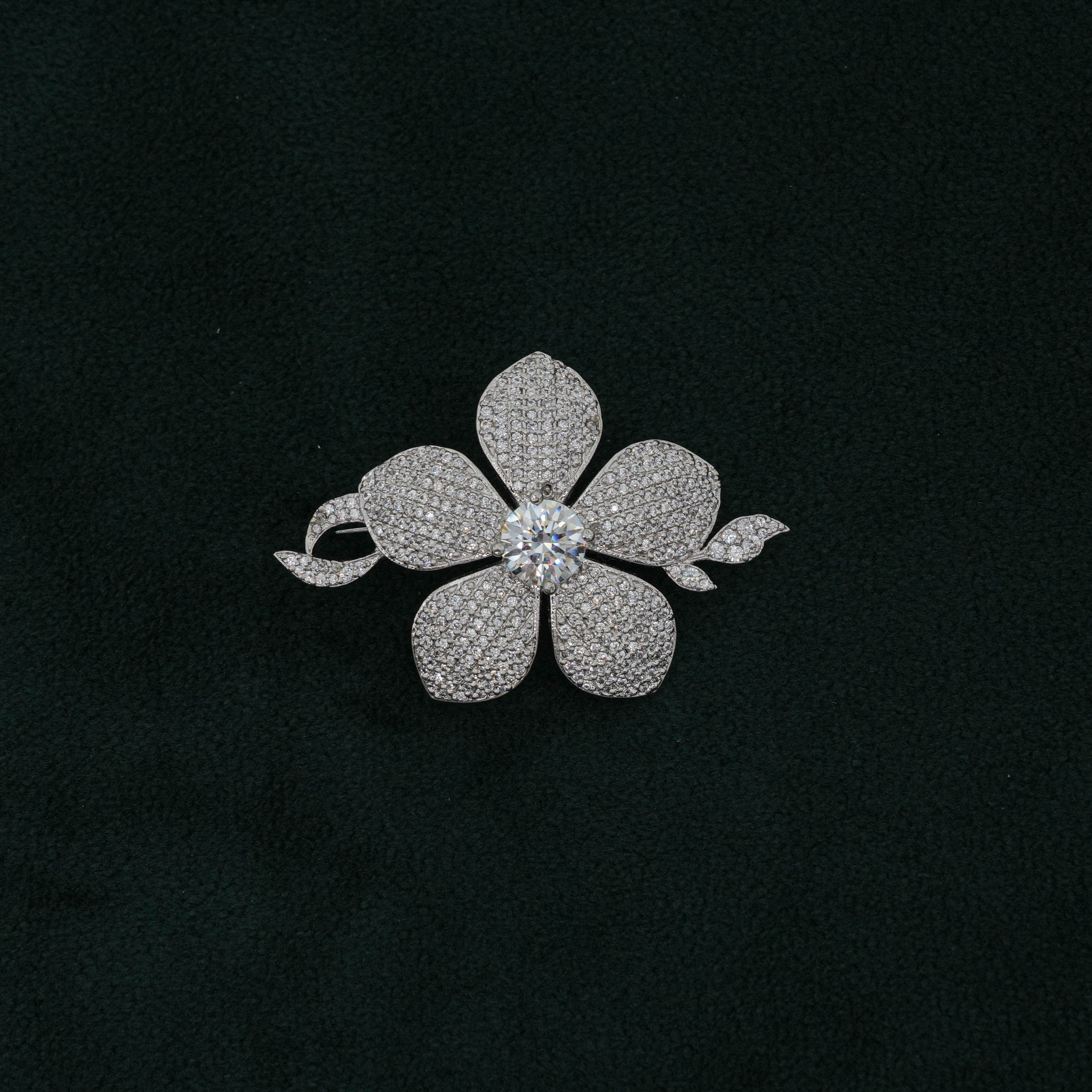 Tulasii - The Concept Jewelry - Silver Flower Brooch