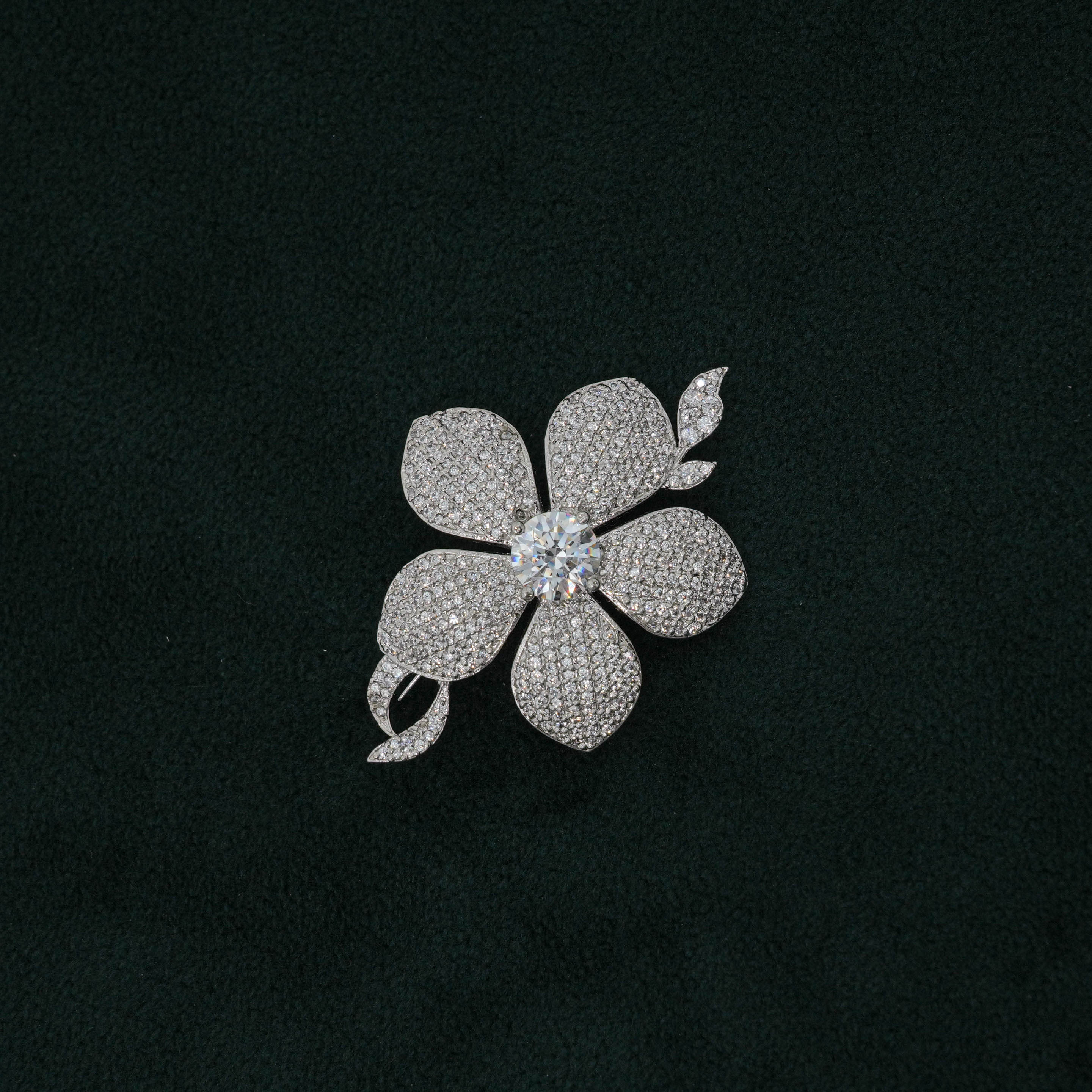 Tulasii - The Concept Jewelry - Silver Flower Brooch
