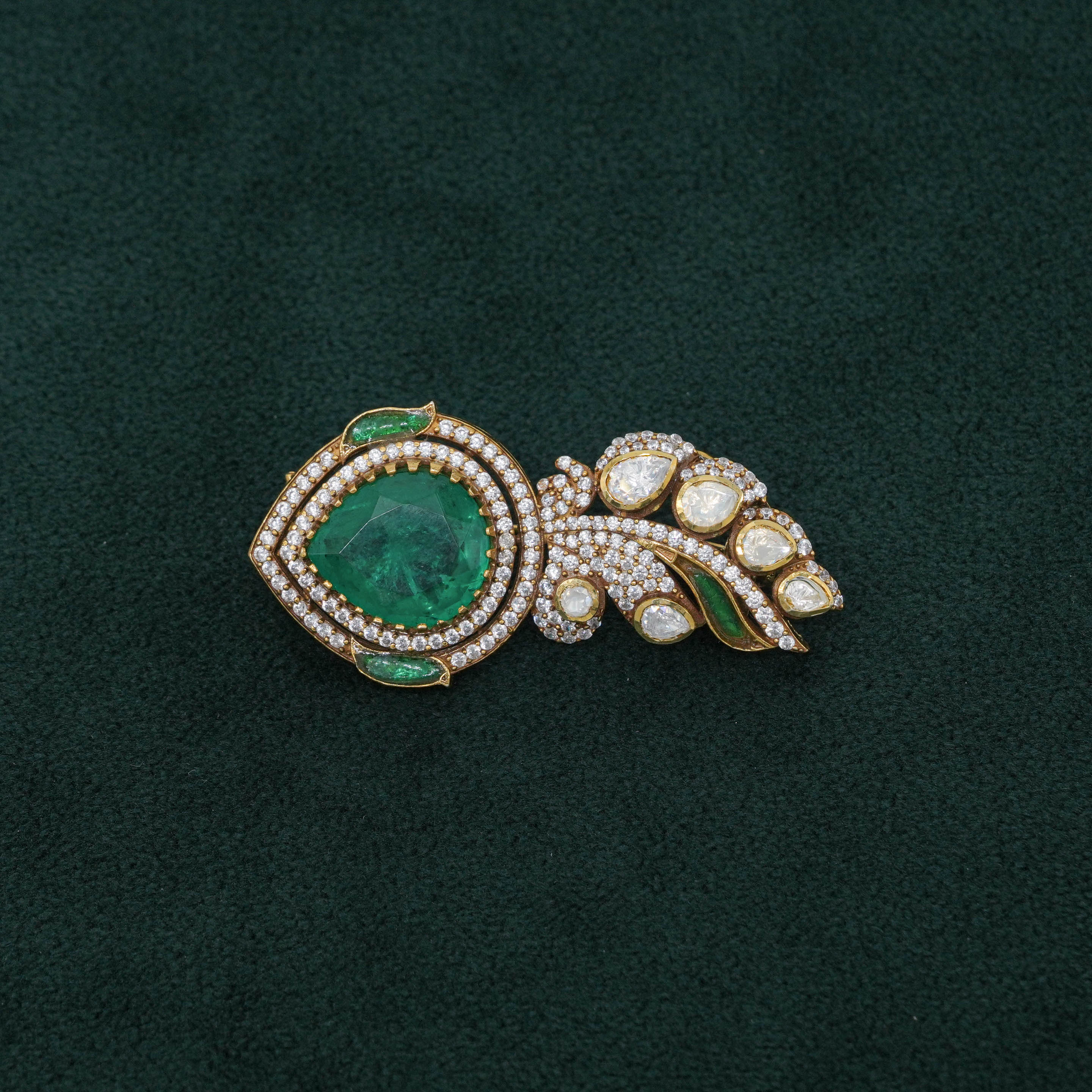 Tulasii - The Concept Jewelry - Silver Emerald Earrings