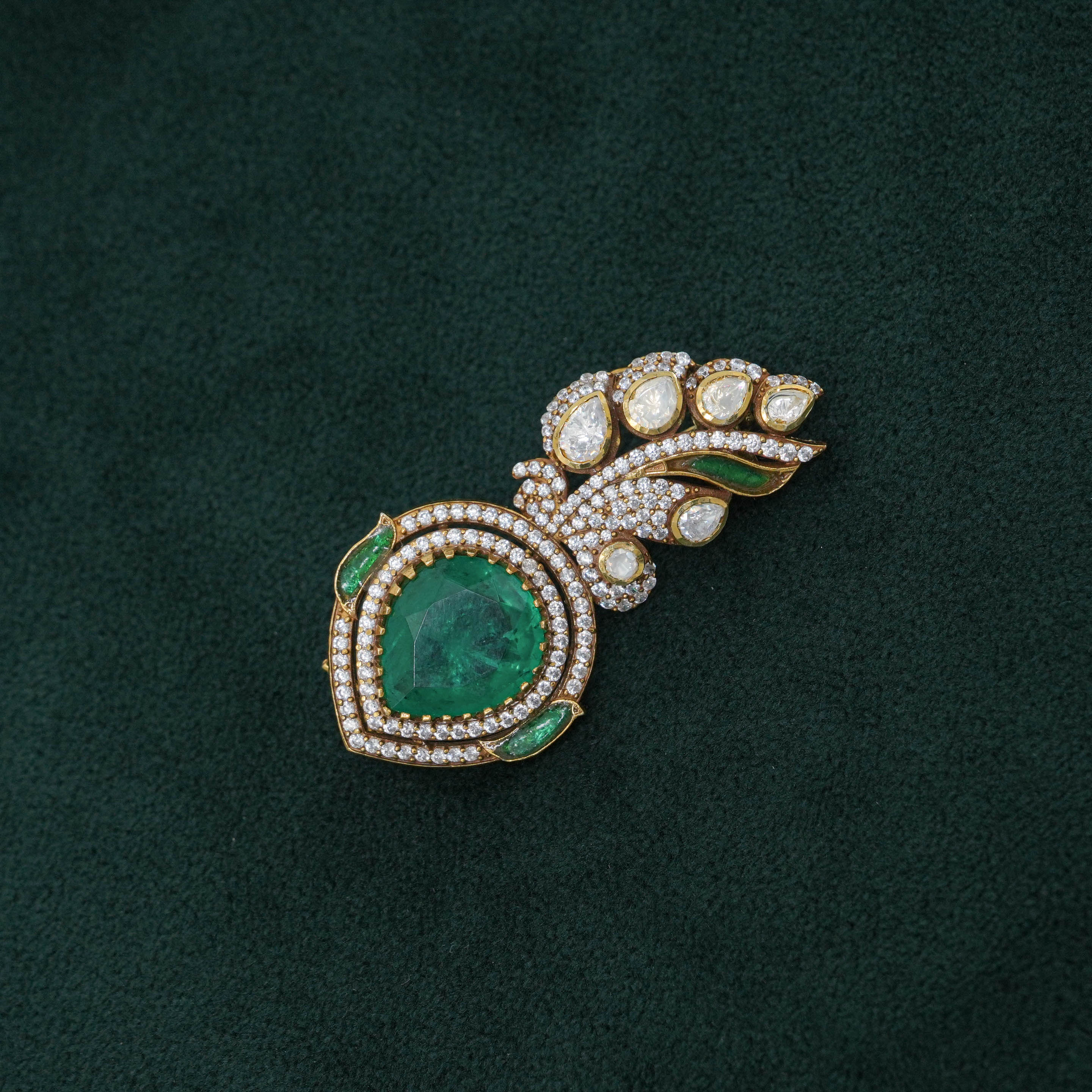 Tulasii - The Concept Jewelry - Silver Emerald Earrings