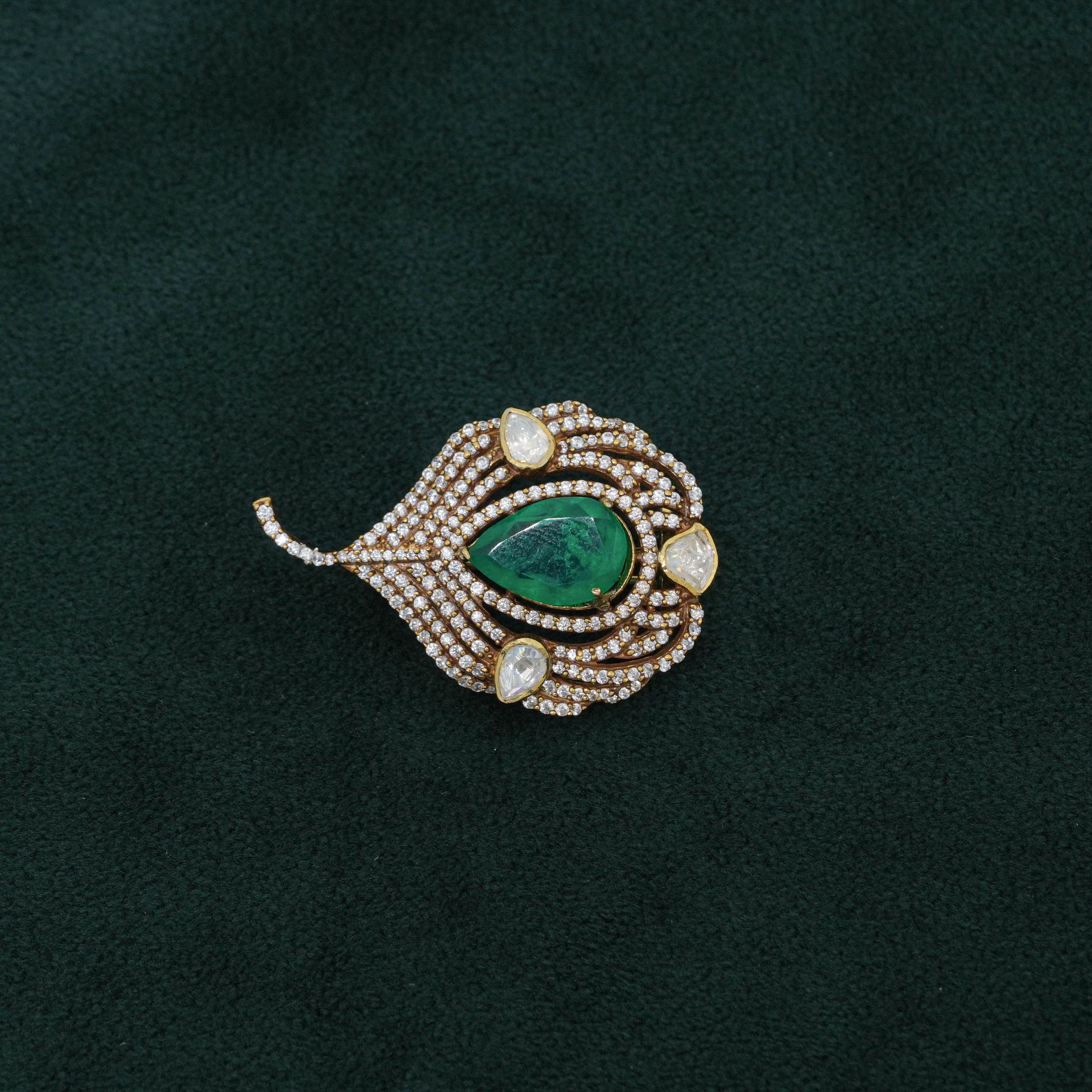 Tulasii - The Concept Jewelry - Silver Brooch Pin