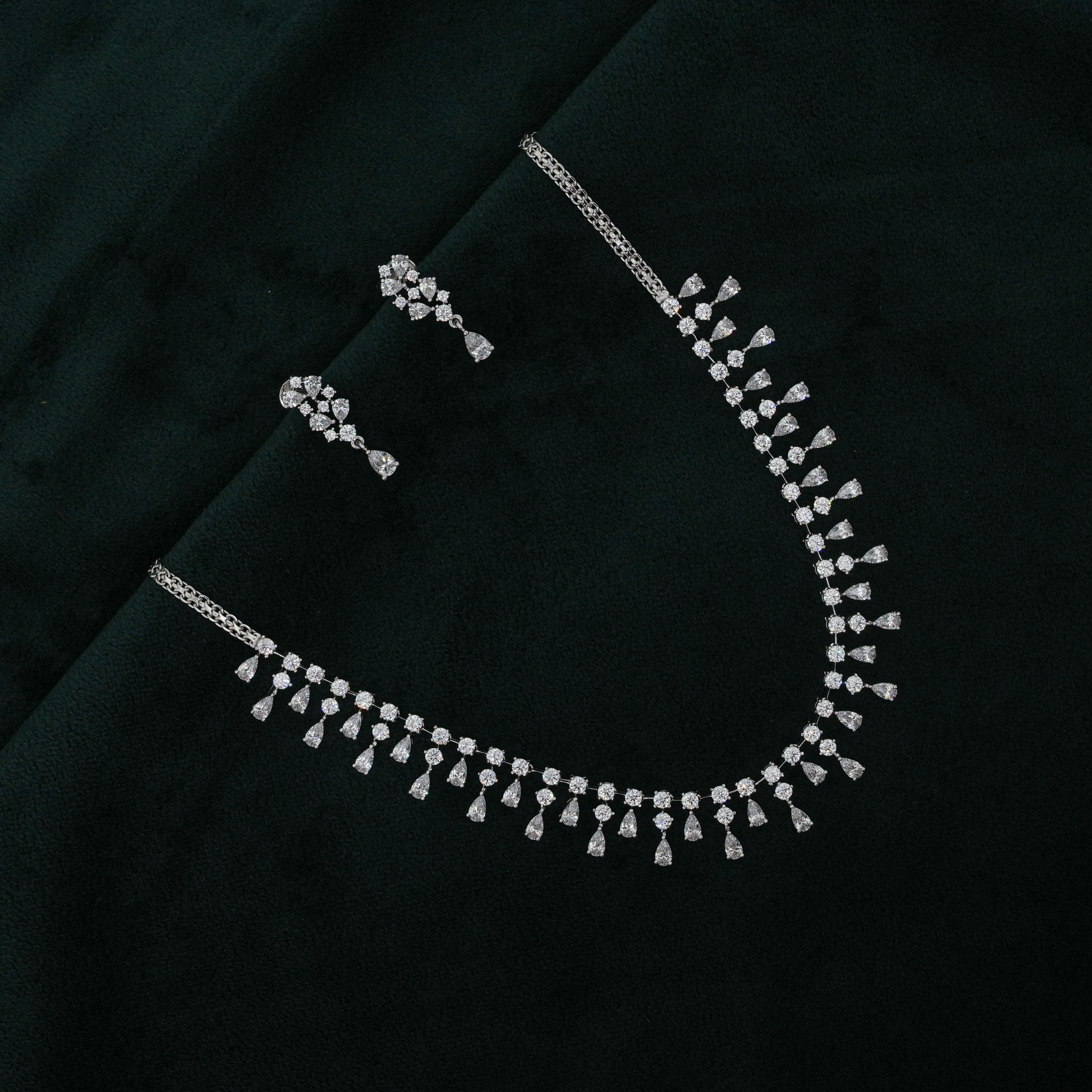 Tulasii - The Concept Jewelry - Silver Drop Necklace
