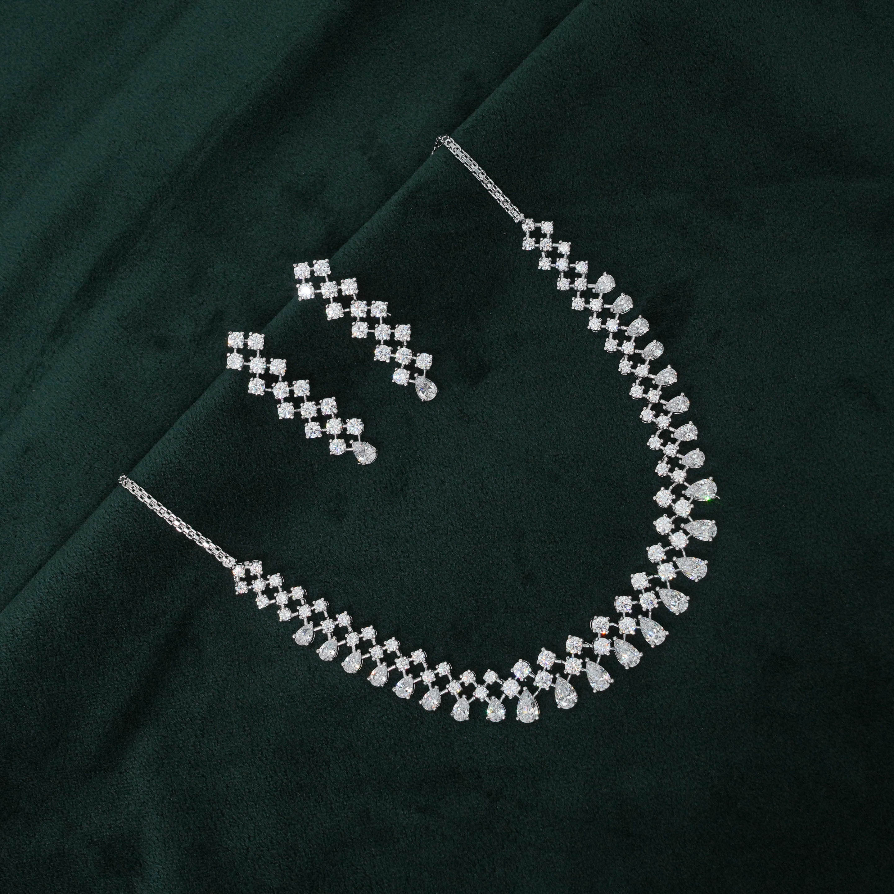 Tulasii - The Concept Jewelry - Silver Necklace Set