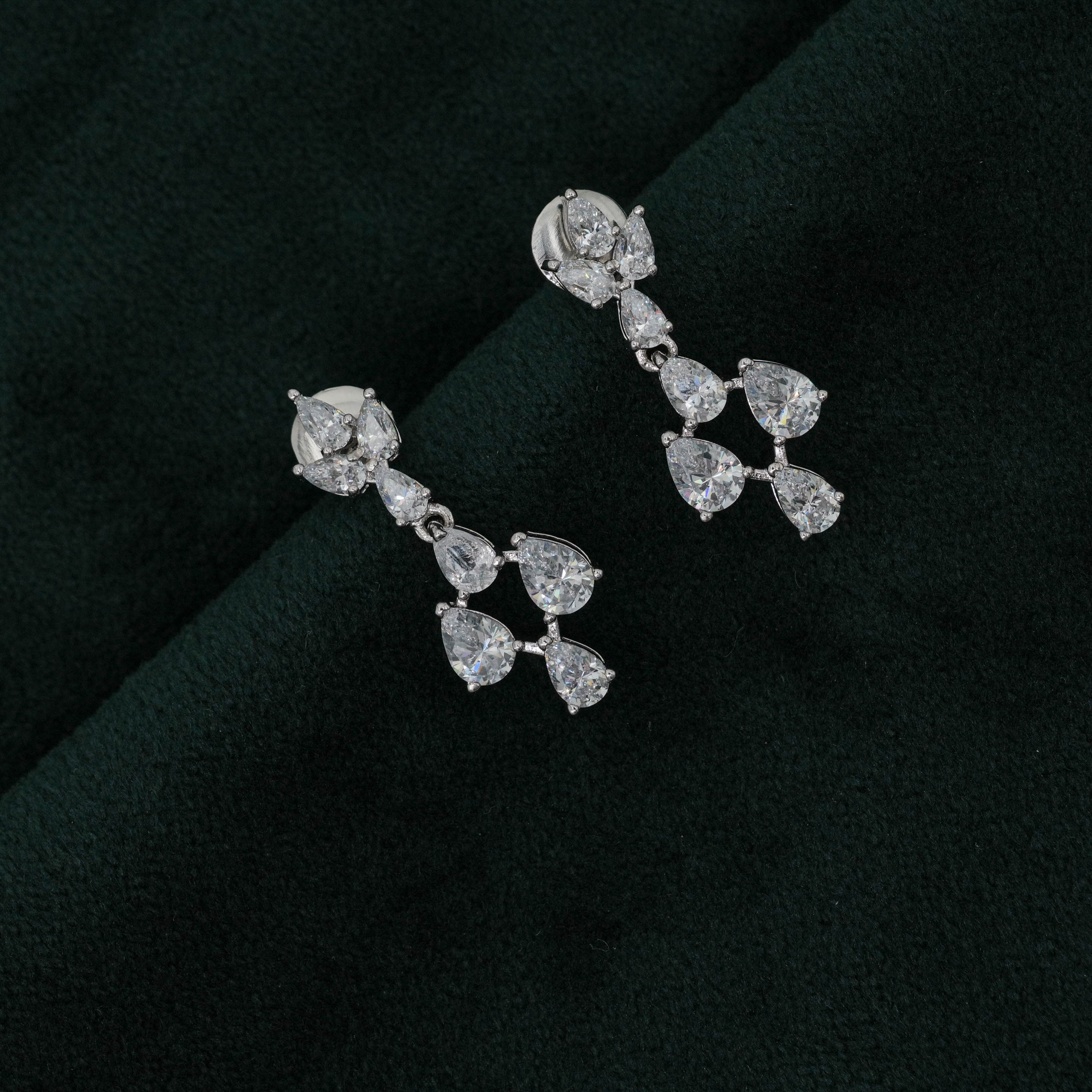 Tulasii - The Concept Jewelry - Silver Necklace Set