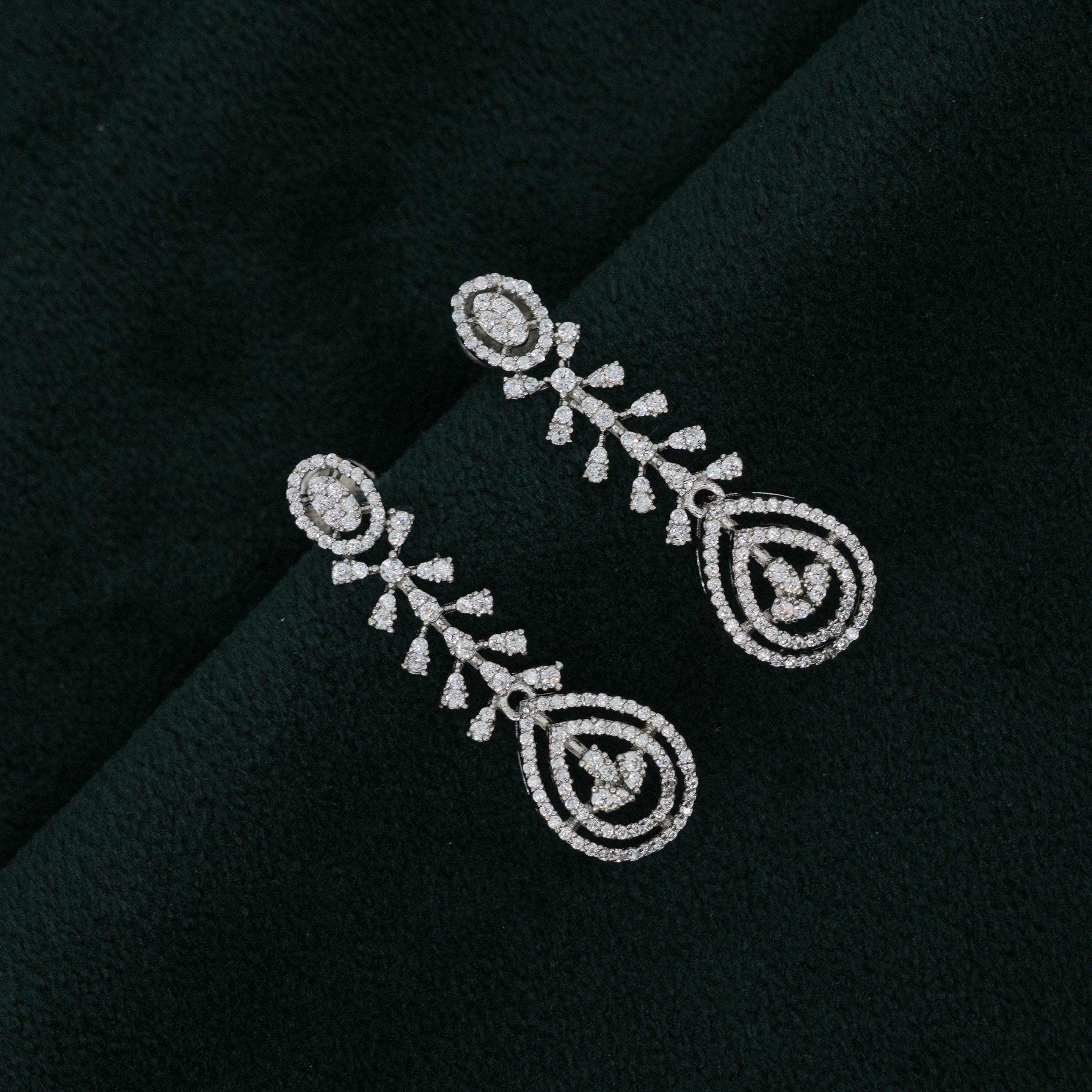 Tulasii - The Concept Jewelry - Silver Necklace Set