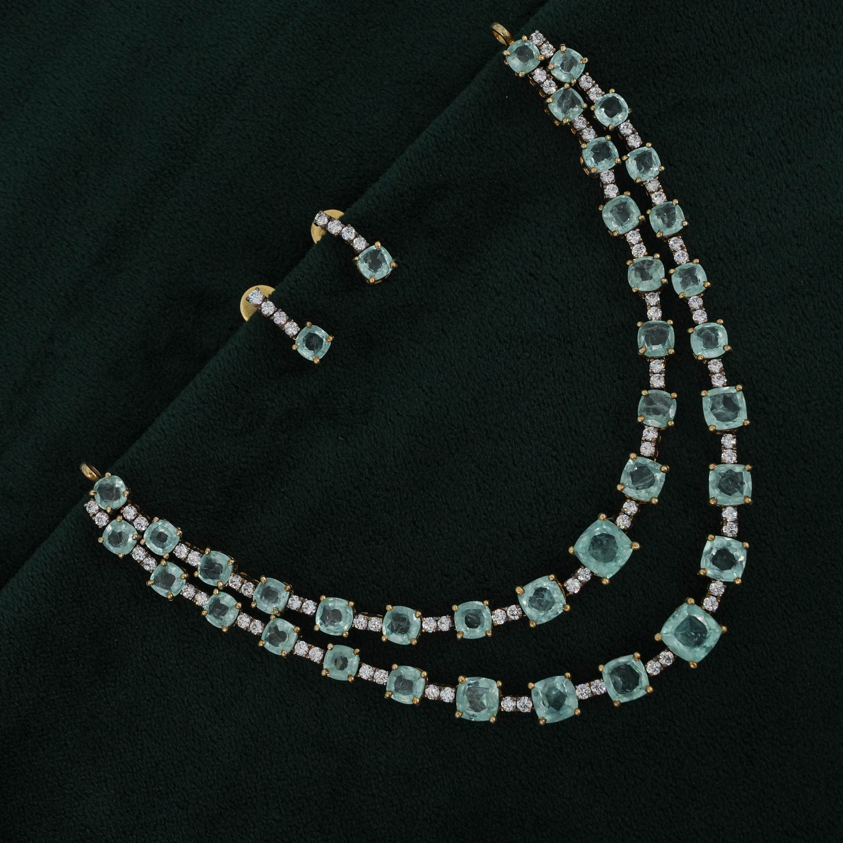 Tulasii - The Concept Jewelry - Emerald Silver Necklace