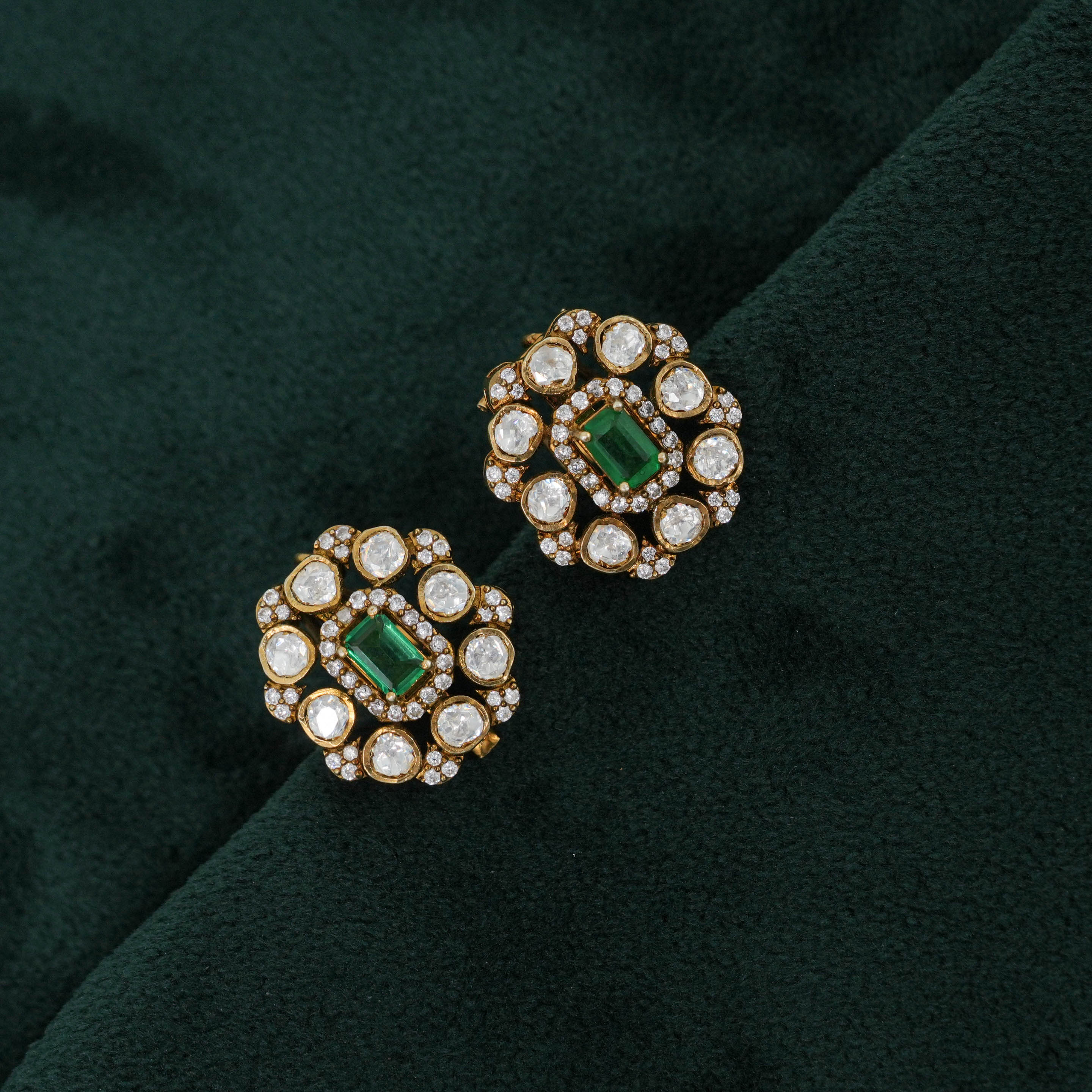 Tulasii - The Concept Jewelry - Silver Emerald Earrings