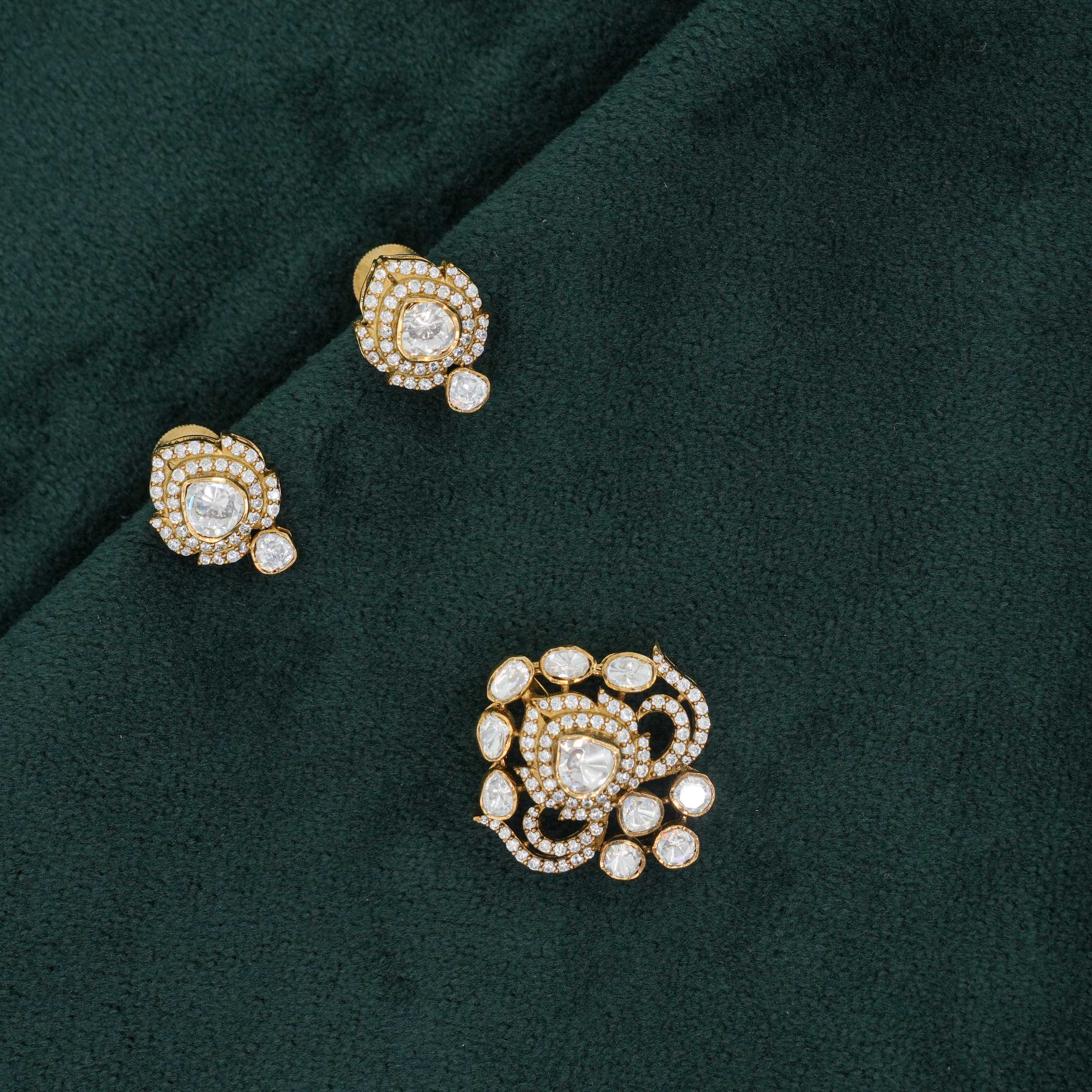 Tulasii - The Concept Jewelry - Silver Emerald Earrings