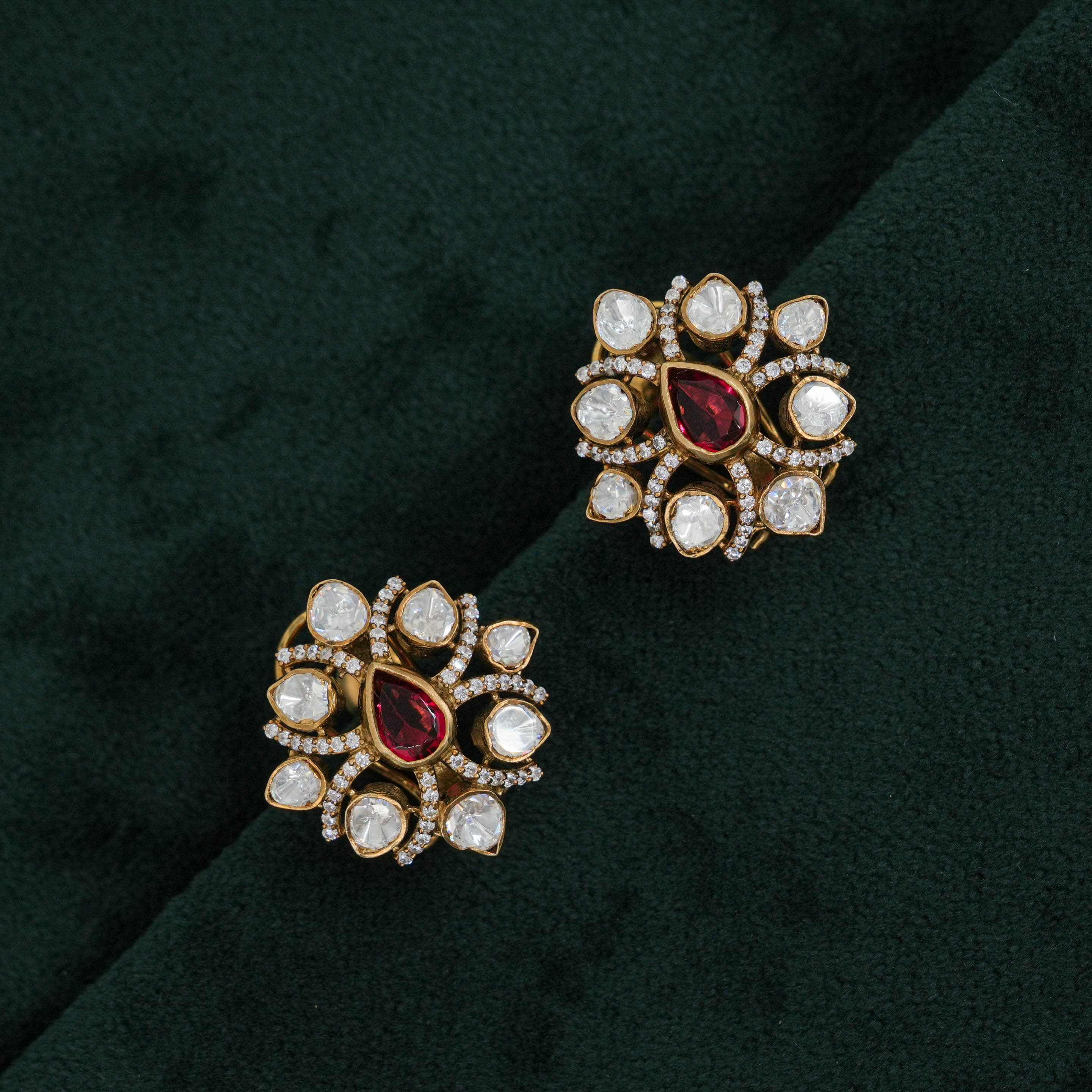 Tulasii - The Concept Jewelry - Silver Necklace Set