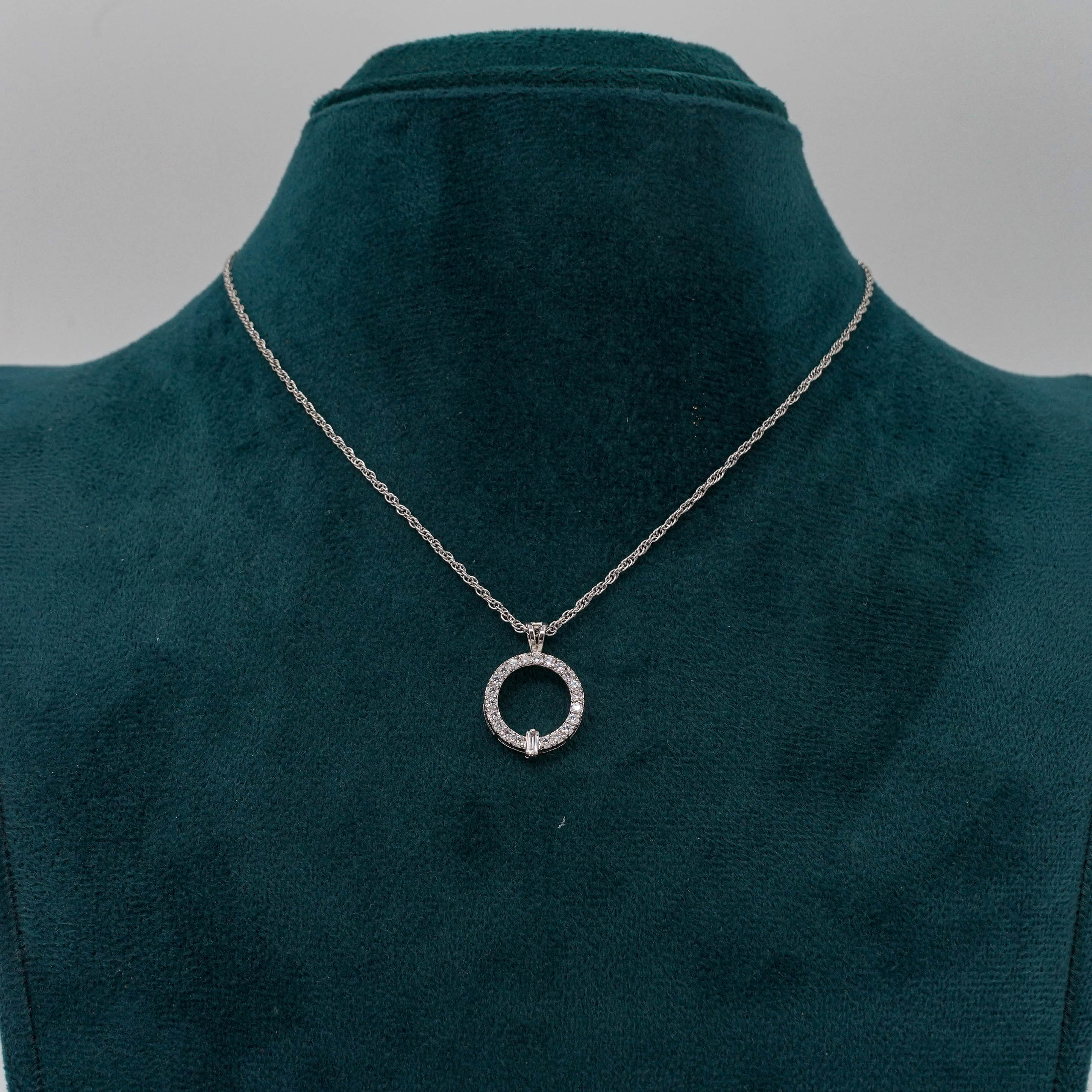 Silver Circle Pendant