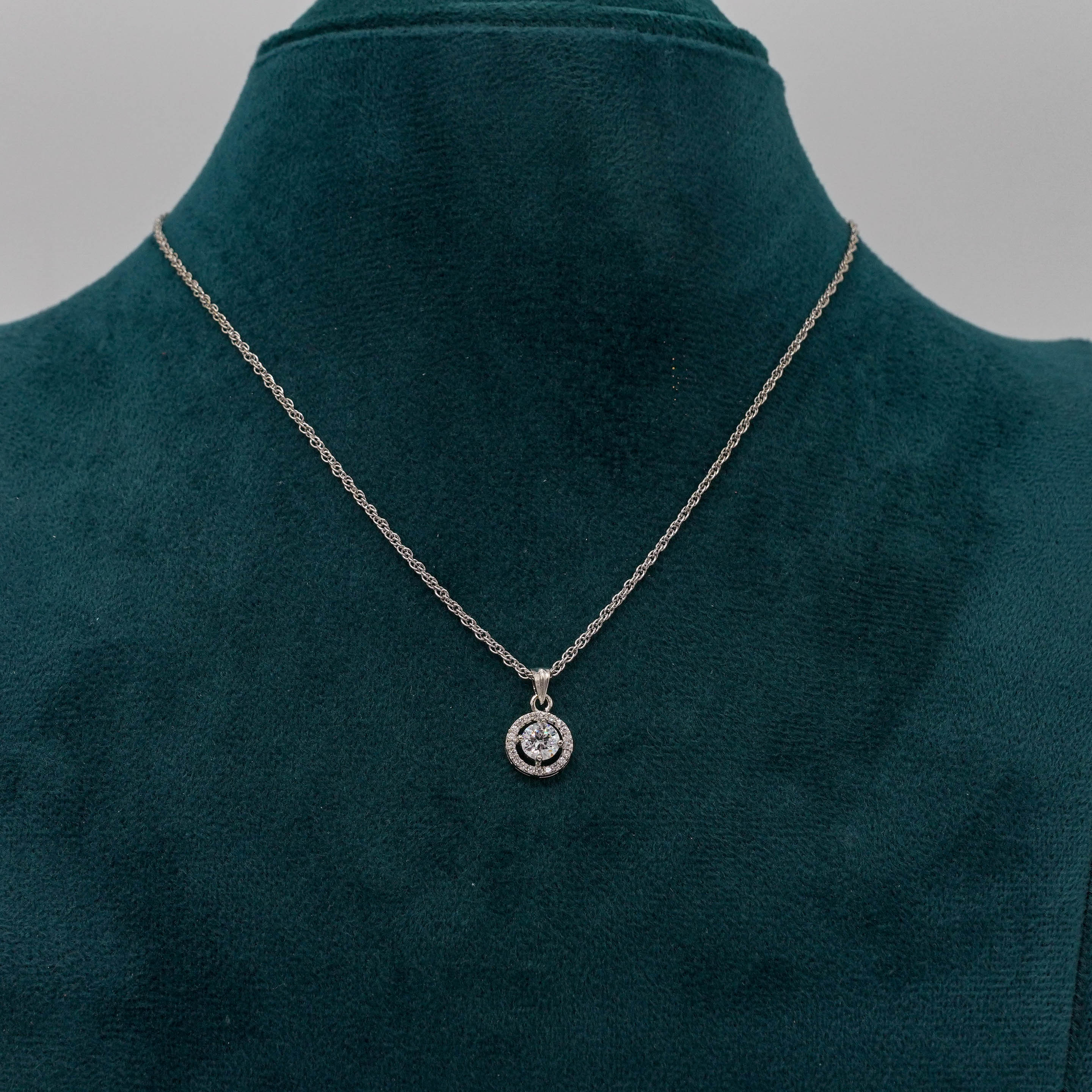 Silver Pendant Necklace