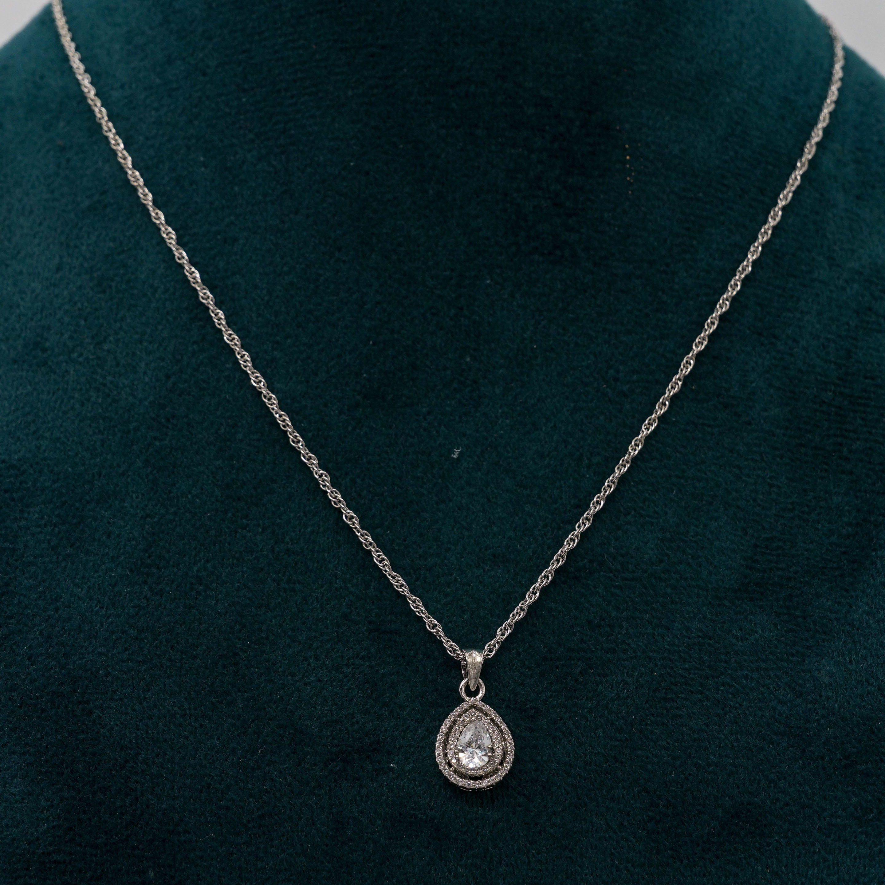 Tulasii - The Concept Jewelry - Silver Drop Necklace