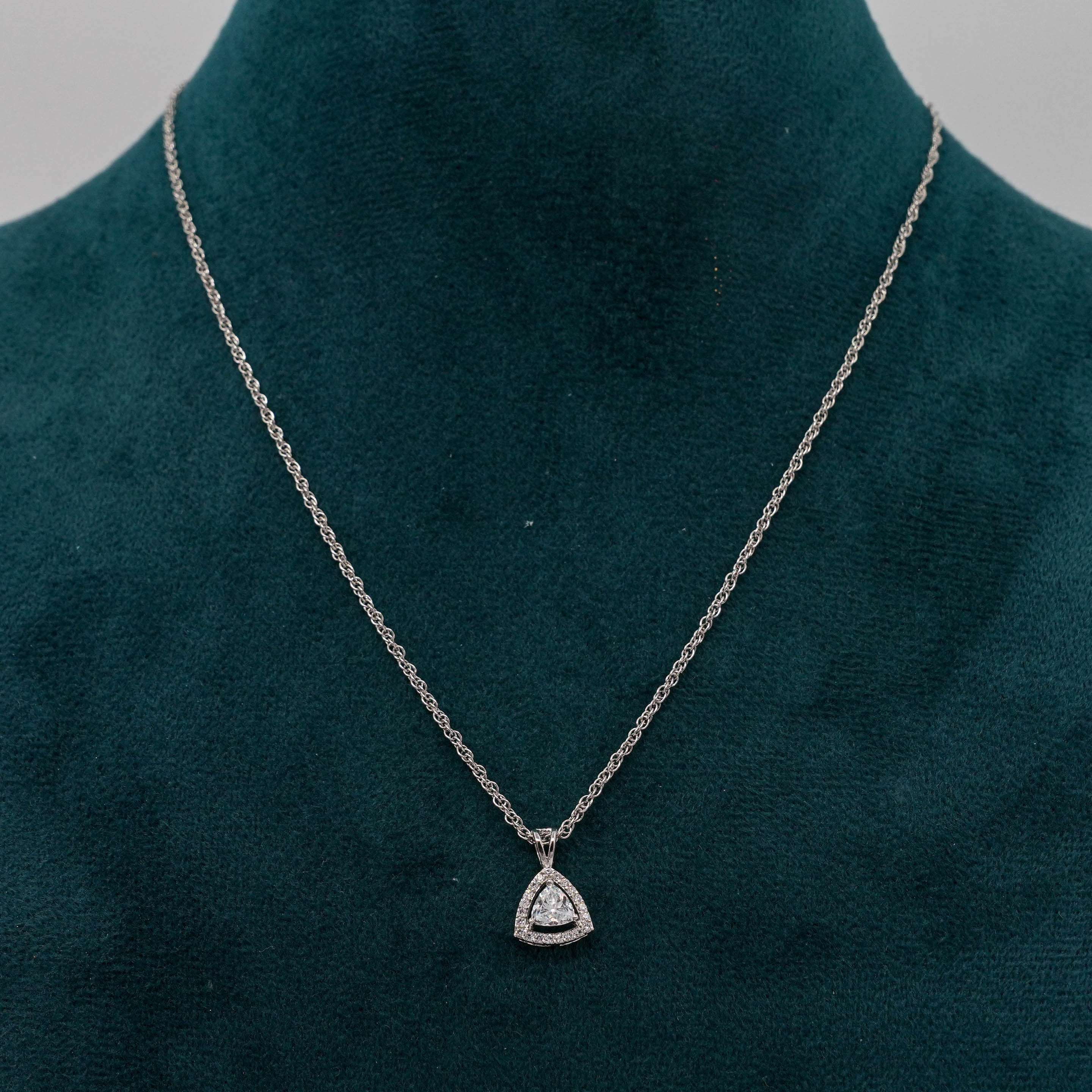 Silver Pendant Necklace