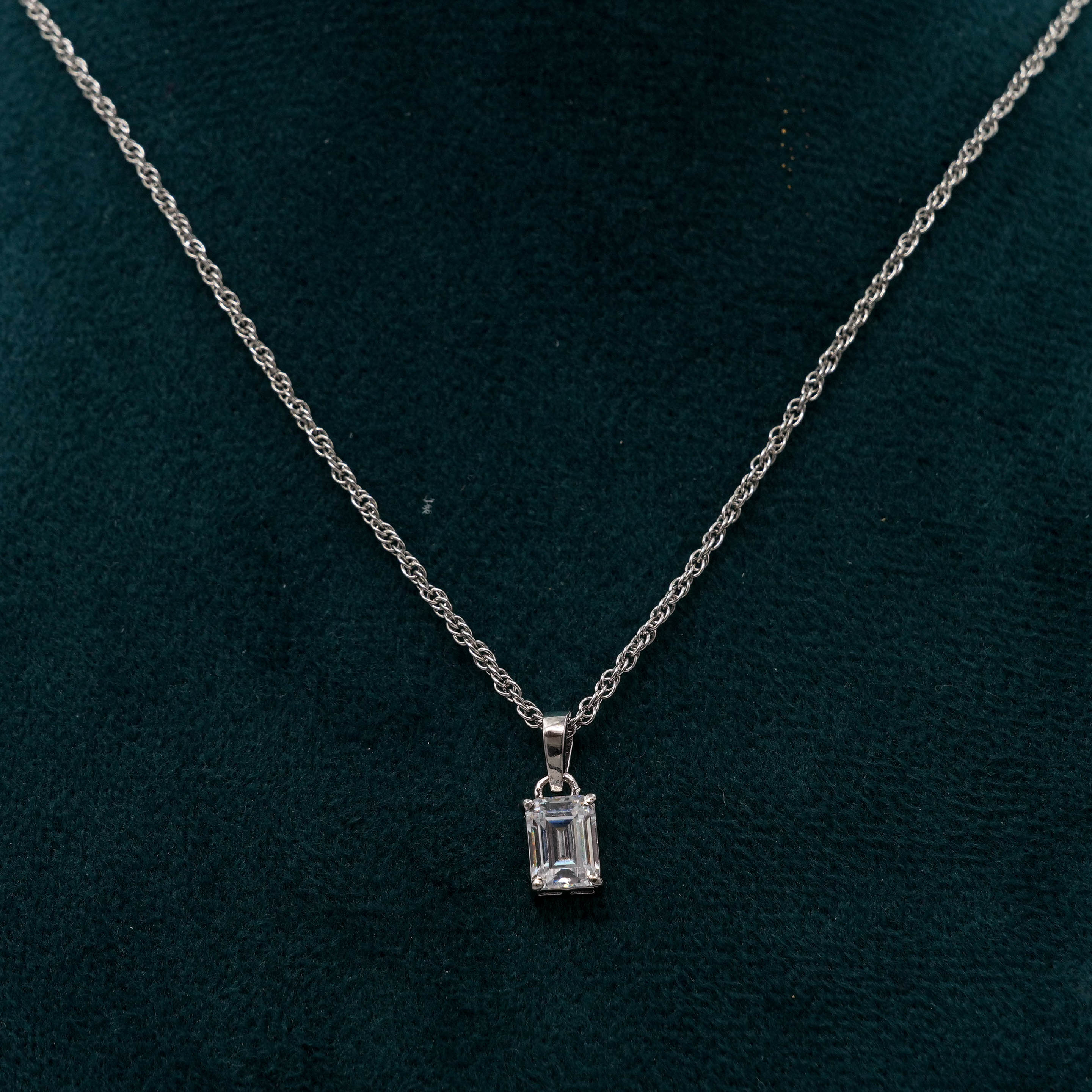 Tulasii - The Concept Jewelry - Silver Pendant Necklace