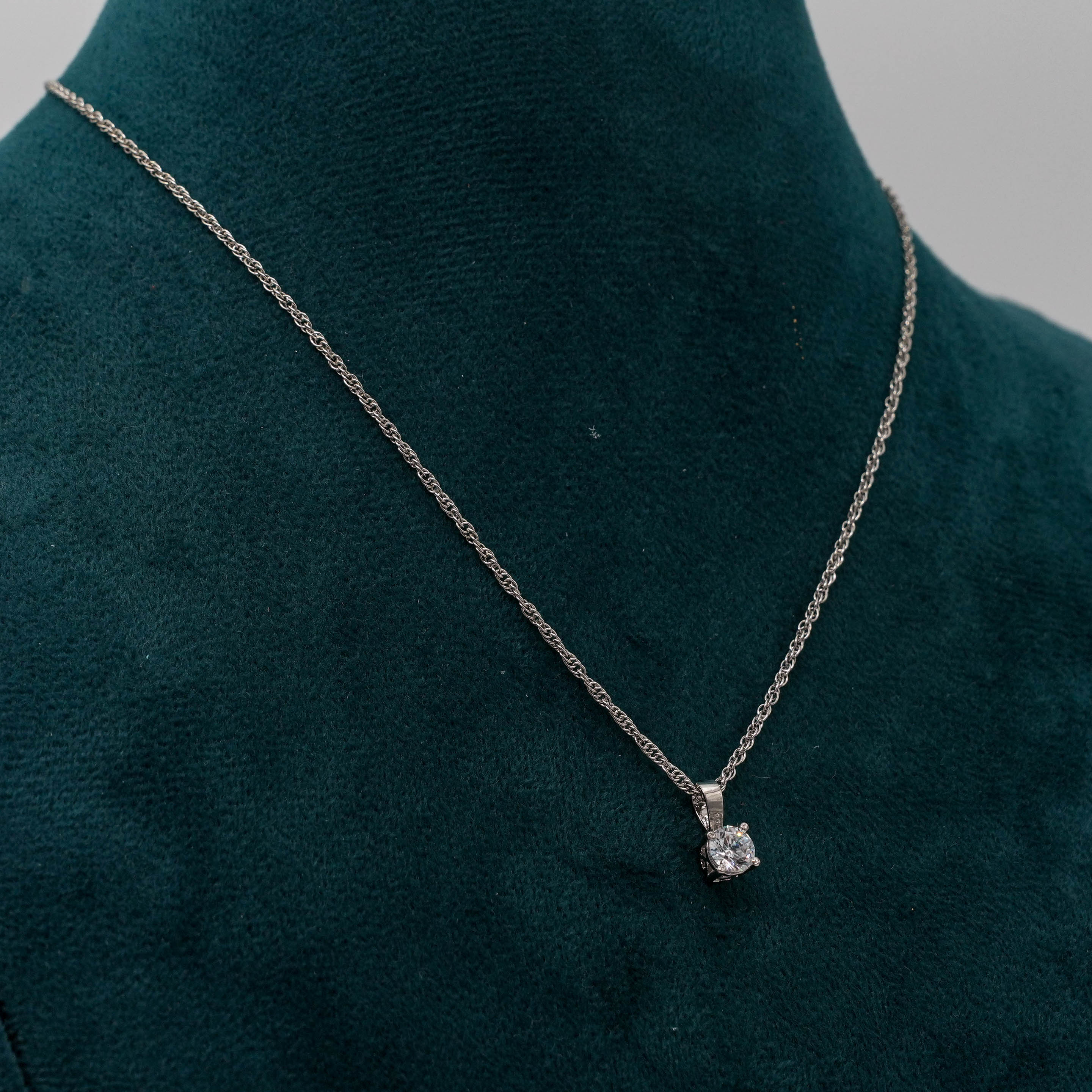 Silver Pendant Necklace