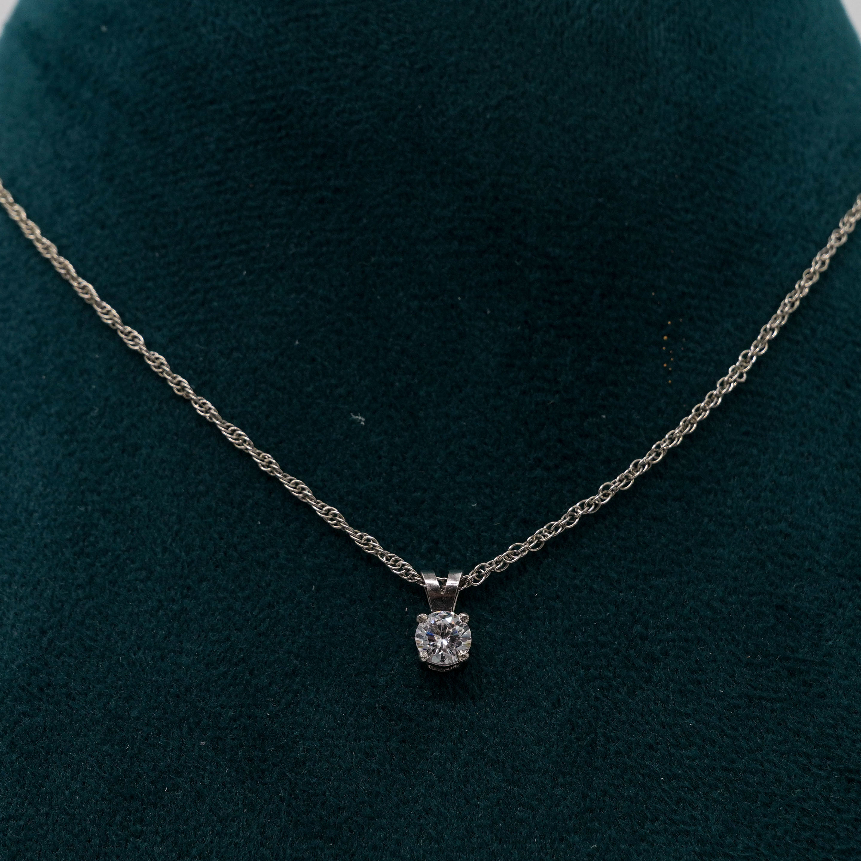 Silver Pendant Necklace