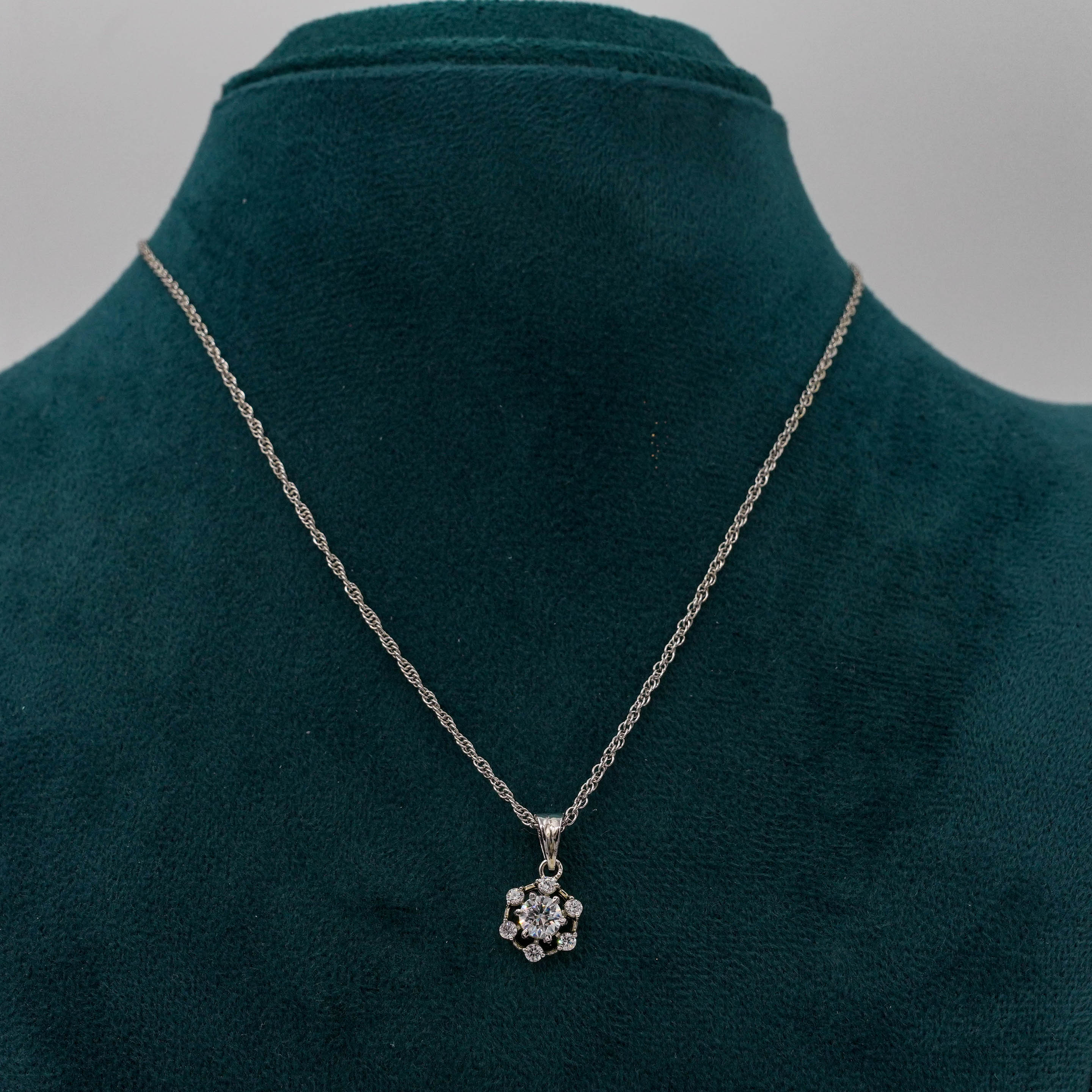 Silver Pendant Necklace