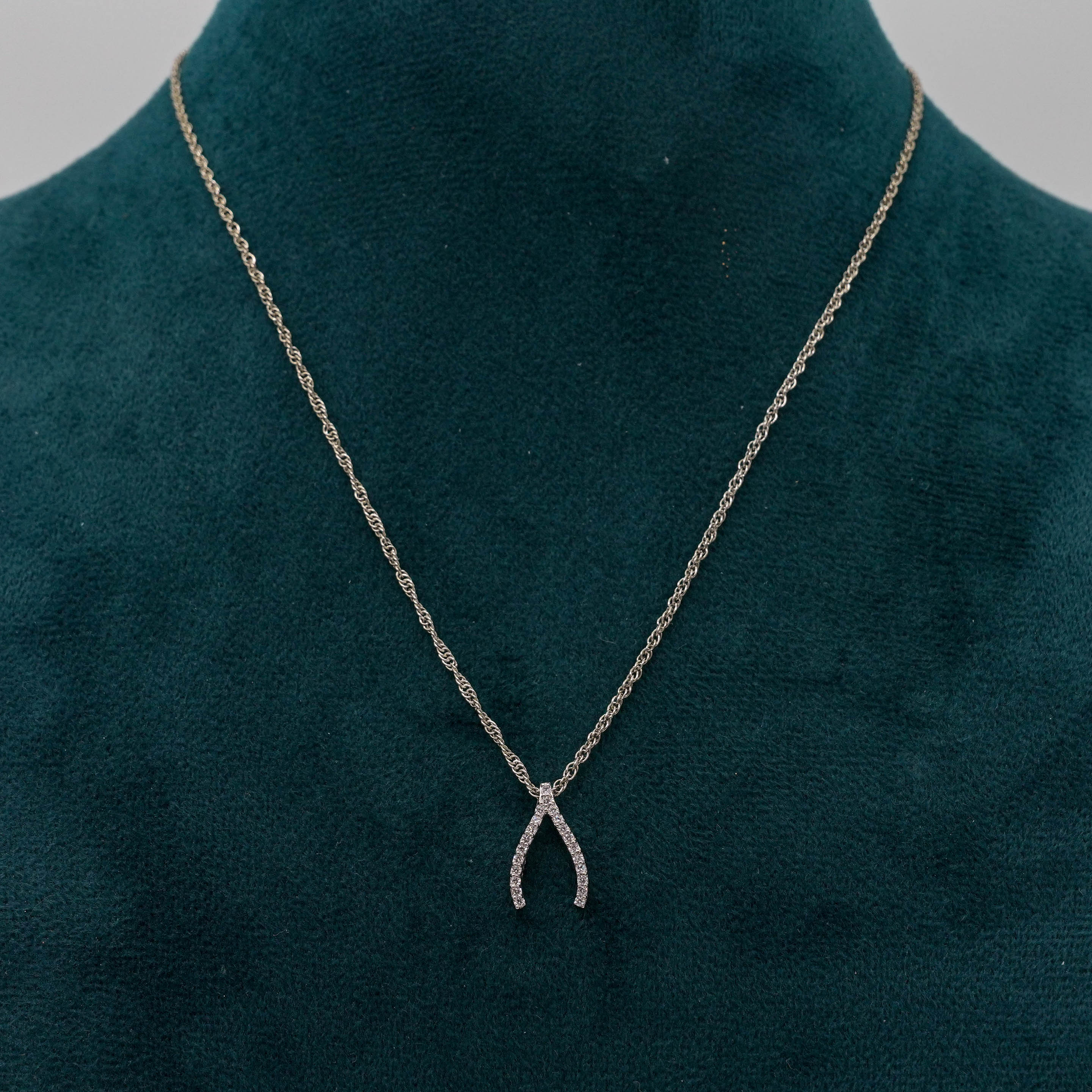 Tulasii - The Concept Jewelry - Silver Wishbone Necklace