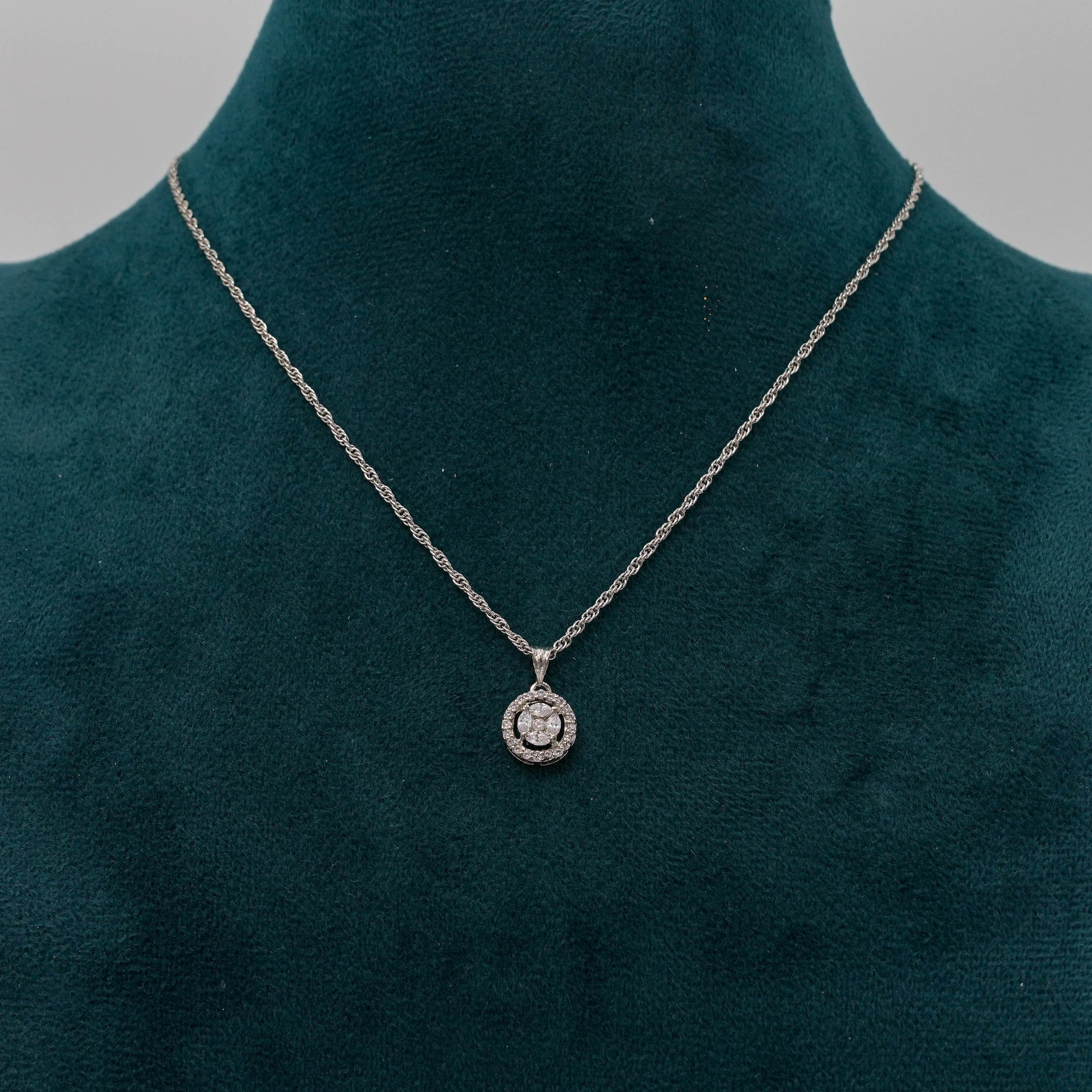 Tulasii - The Concept Jewelry - Silver Pendant Necklace