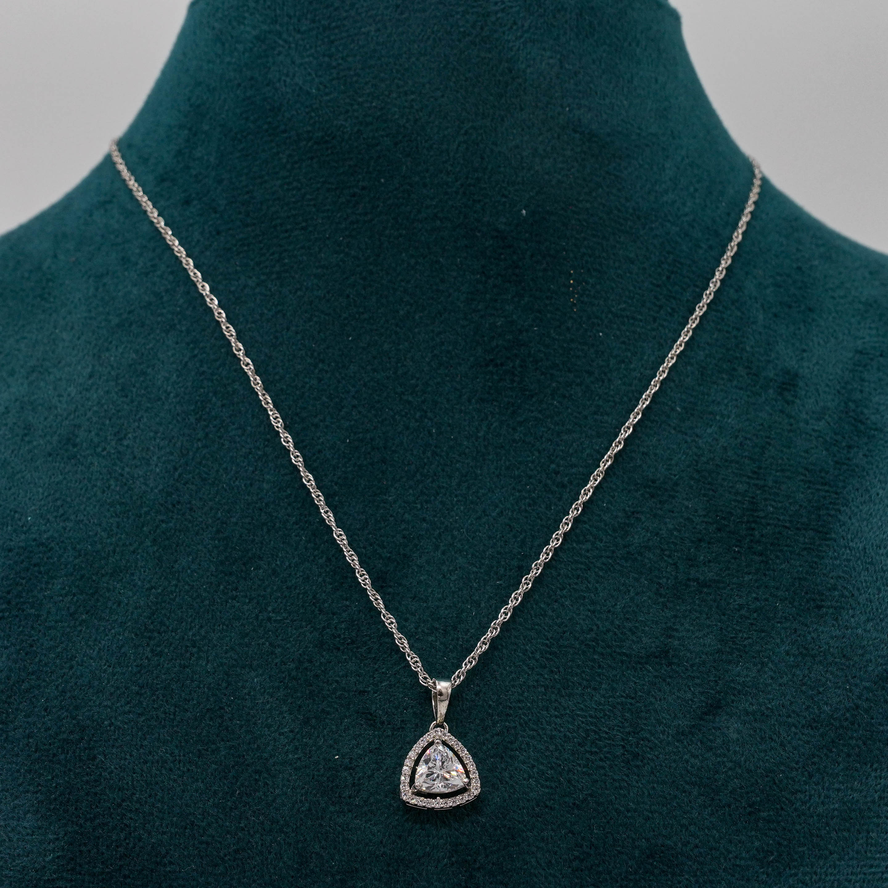 Tulasii - The Concept Jewelry - Silver Pendant Necklace