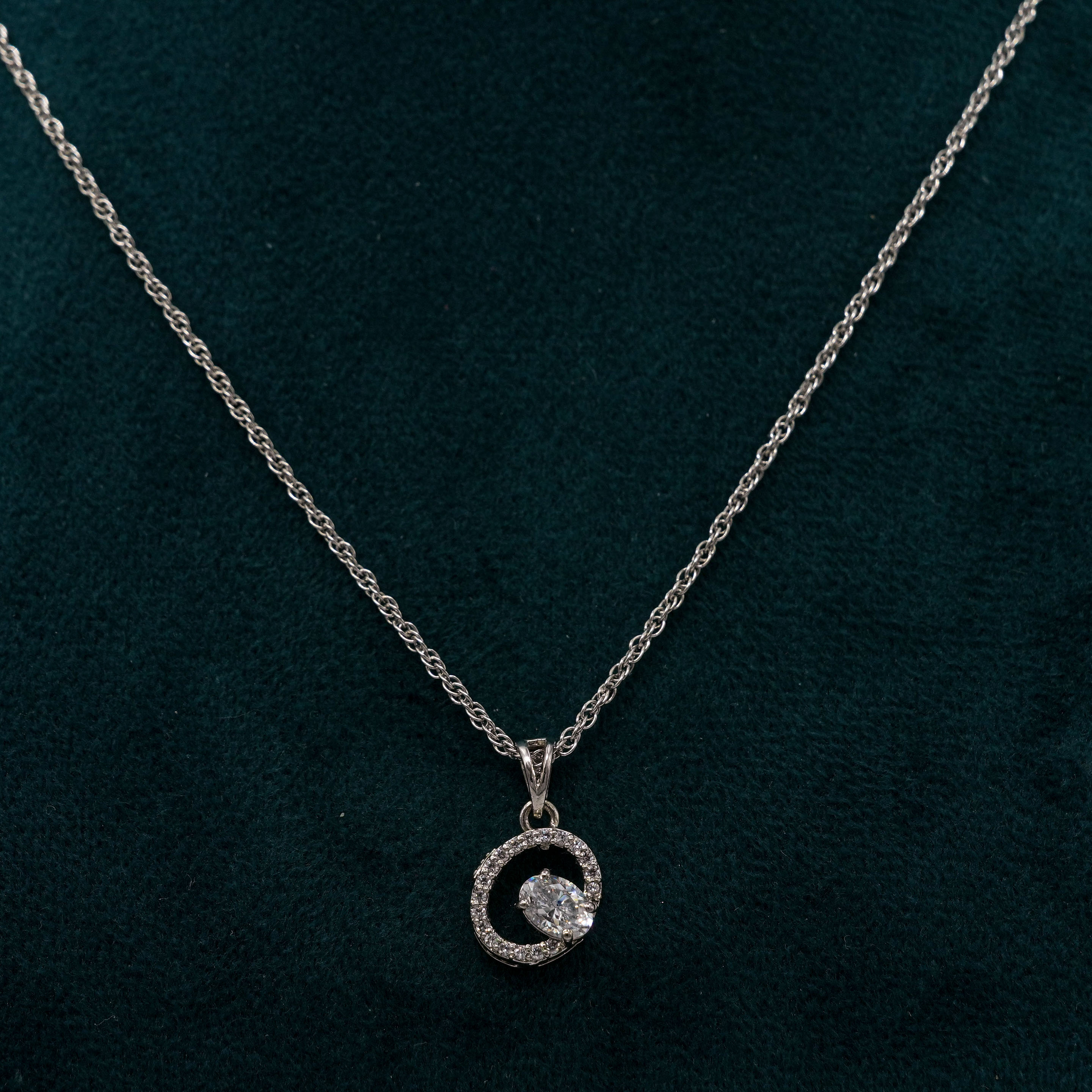 Tulasii - The Concept Jewelry - Silver Pendant Necklace